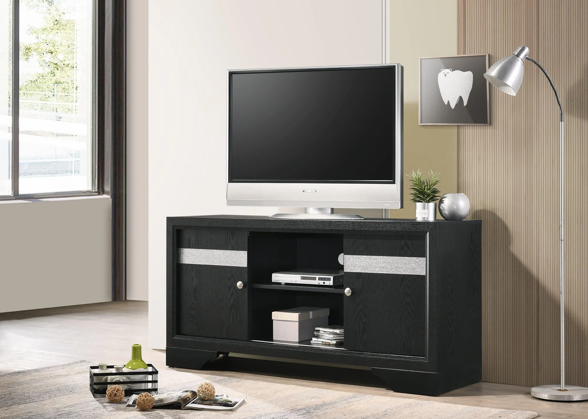 Regata Black Silver TV Stand - Image 1
