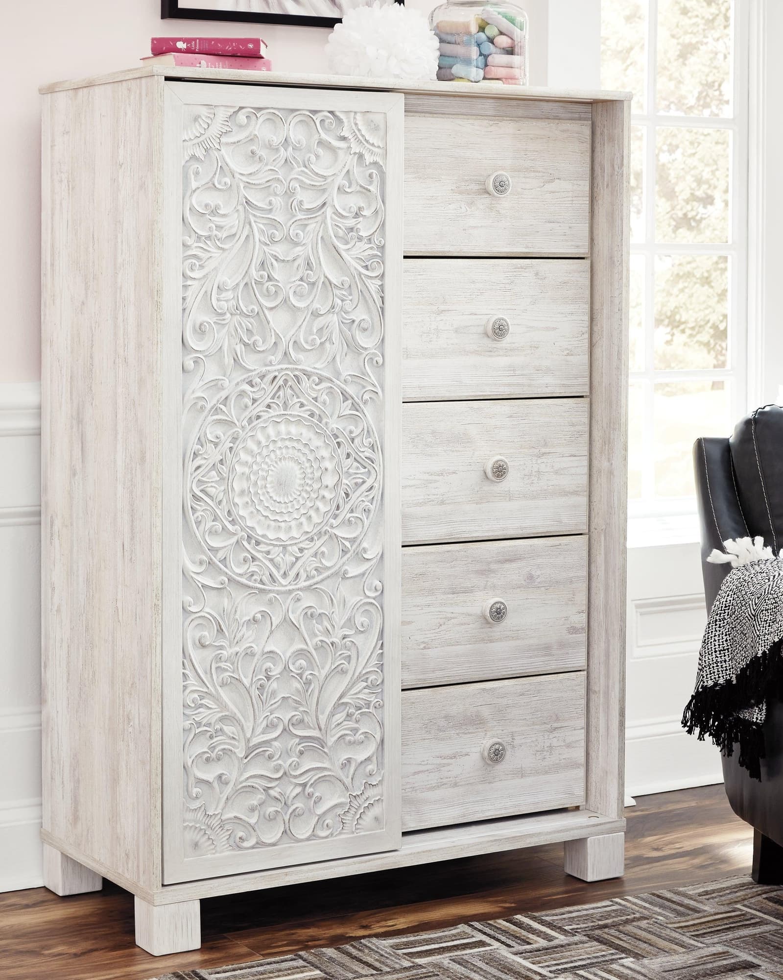 Paxberry Whitewash Dressing Chest - Image 1