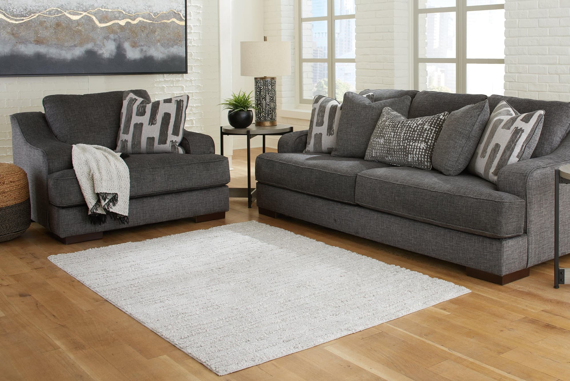 Ivygail Gray 7’5″ X 9’6″ Rug