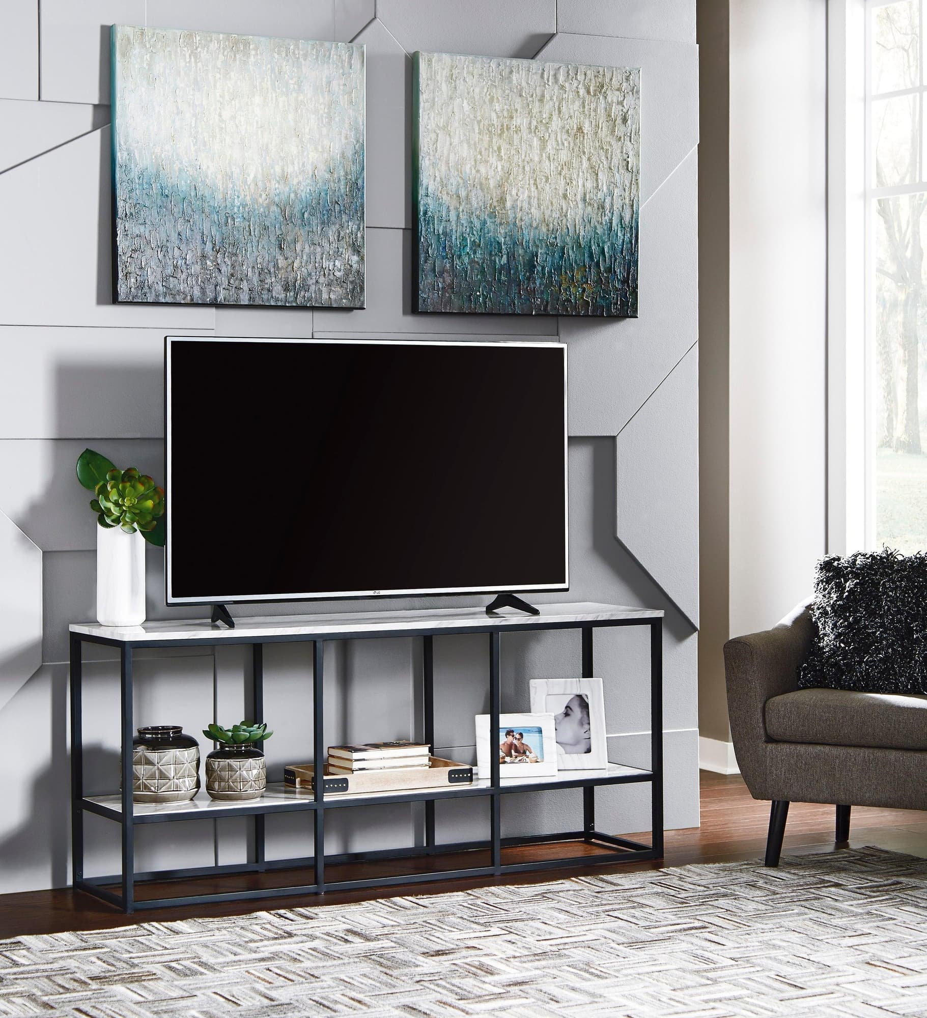 Donneste Black TV Stand With Cabinet - Image 1