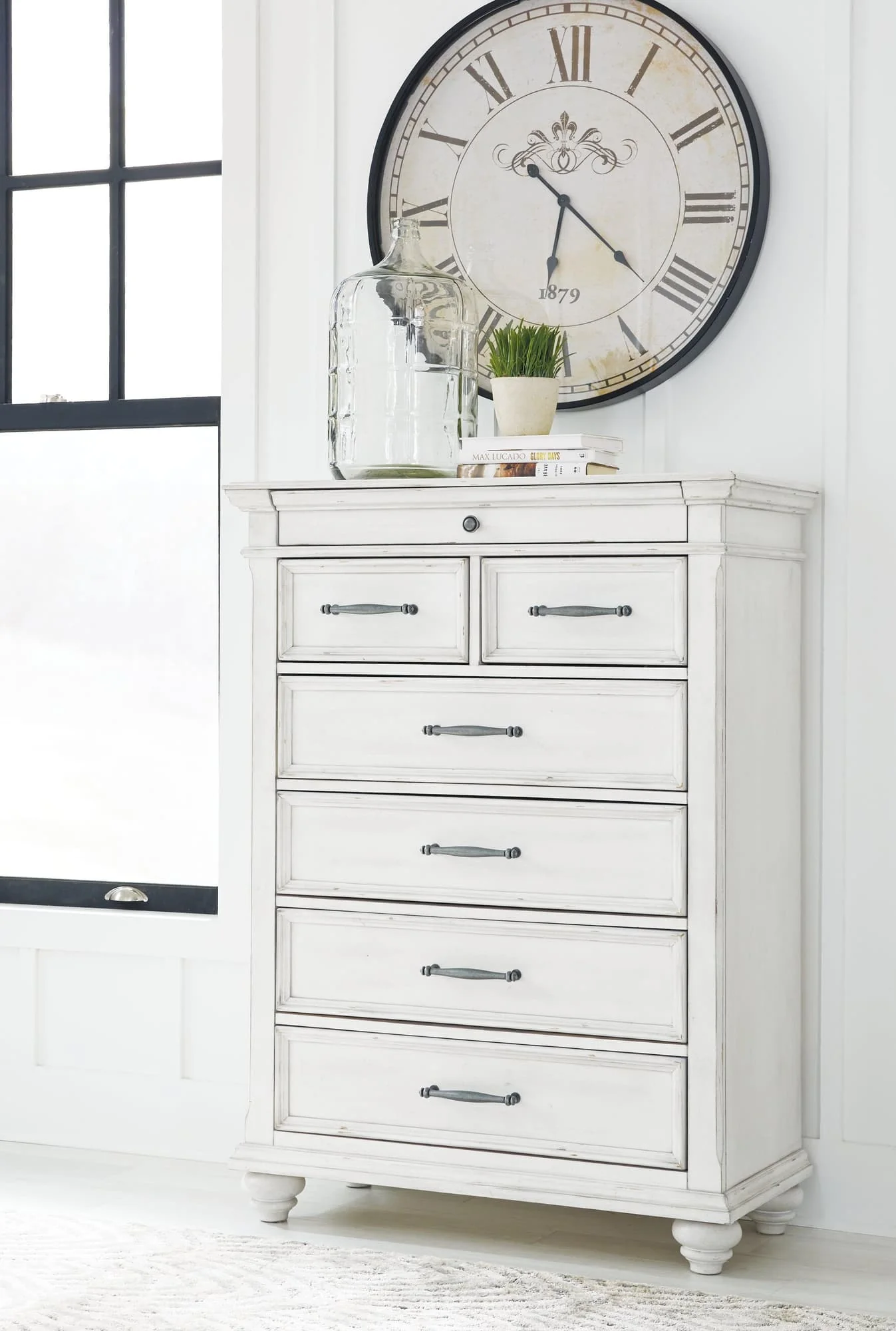 Kanwyn Whitewash Chest Of Drawers - Image 1
