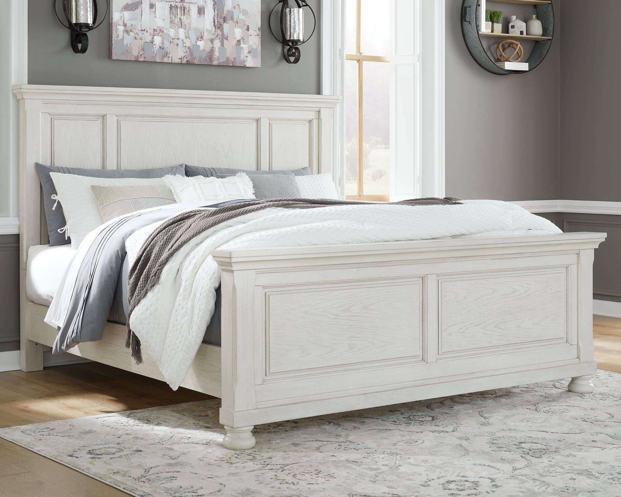Robbinsdale Antique White Queen Panel Bed - Image 1