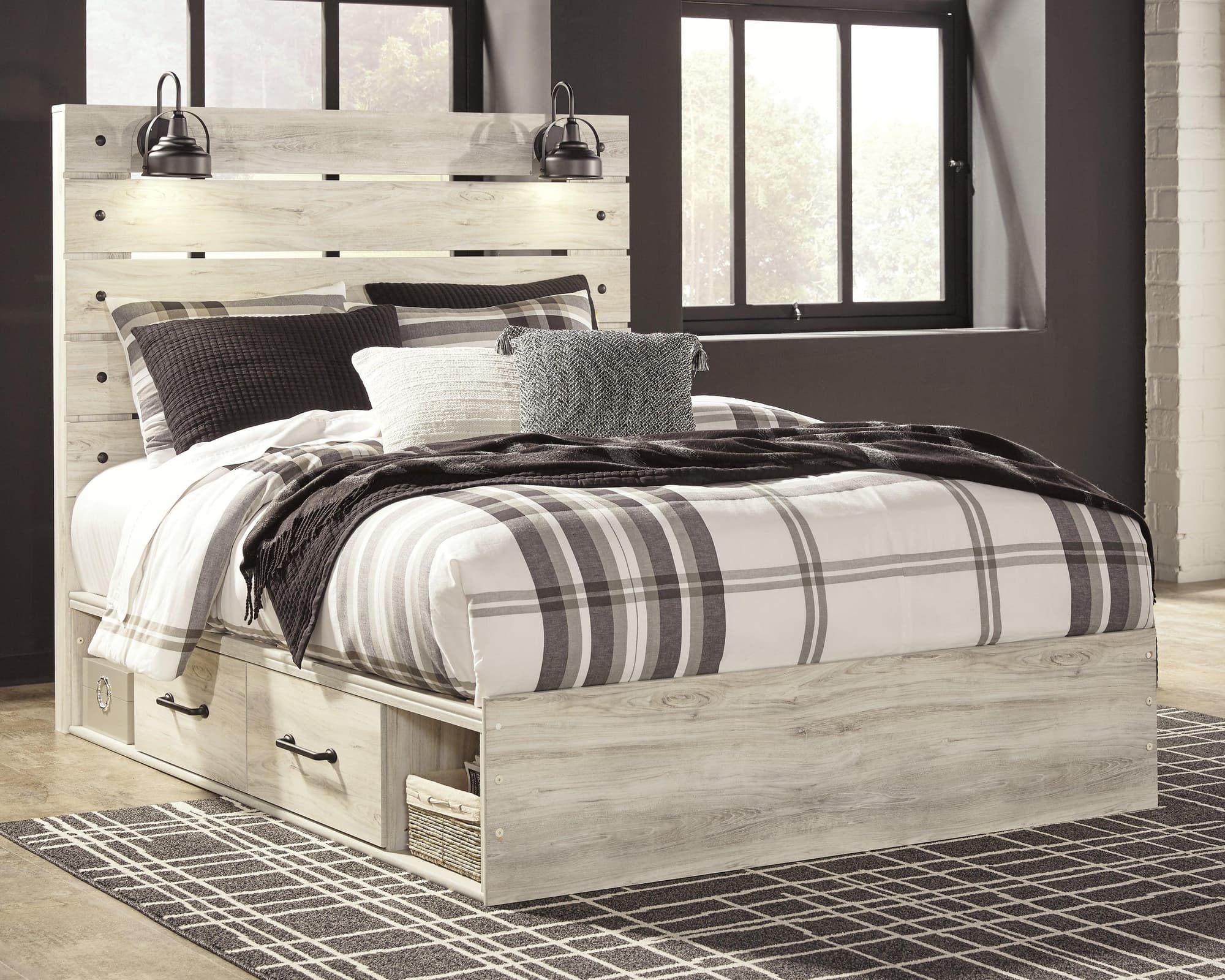Cambeck Whitewash Queen Panel Bed With 4 Storage Drawers - Image 1