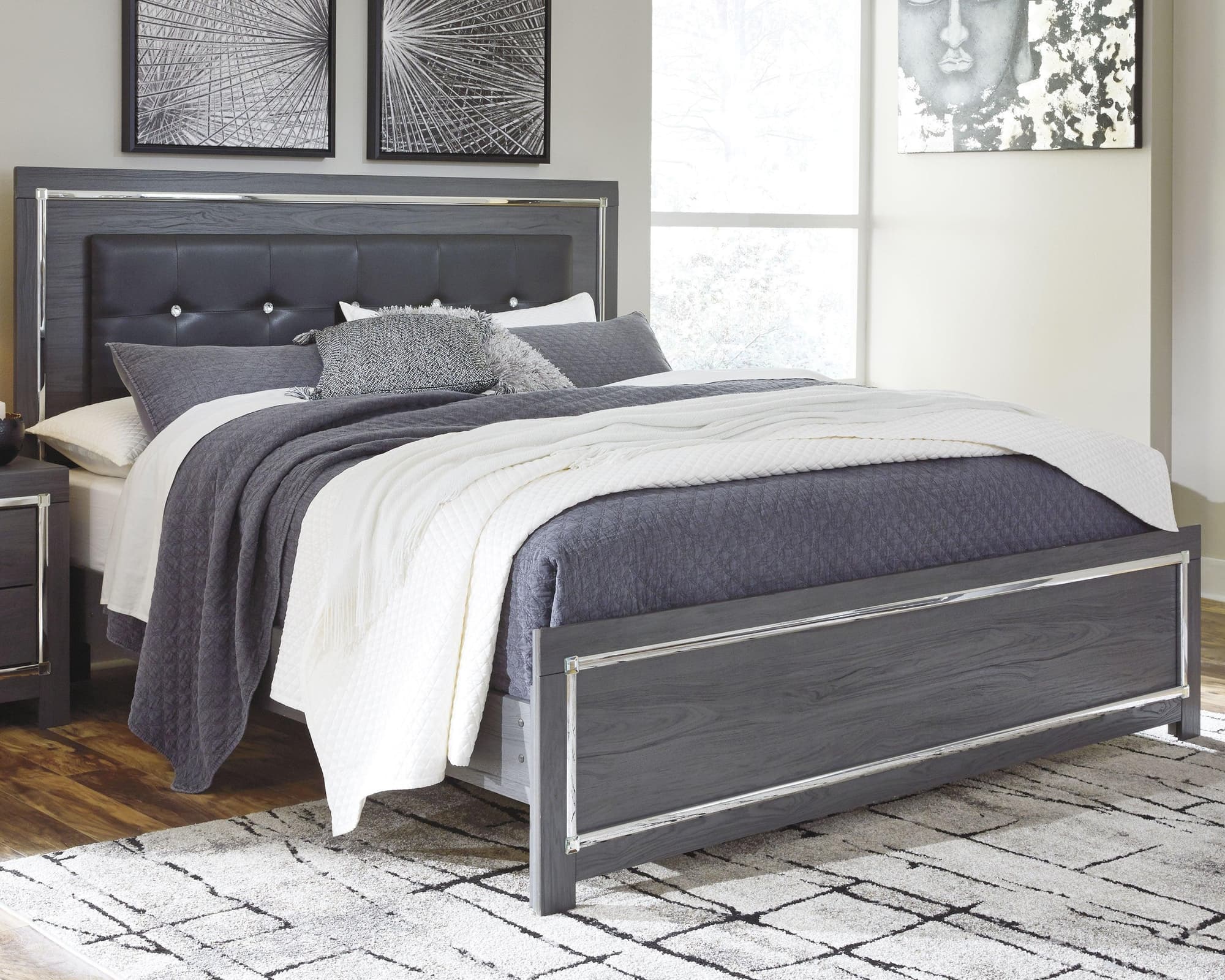 Lodanna Gray King Panel Bed - Image 1