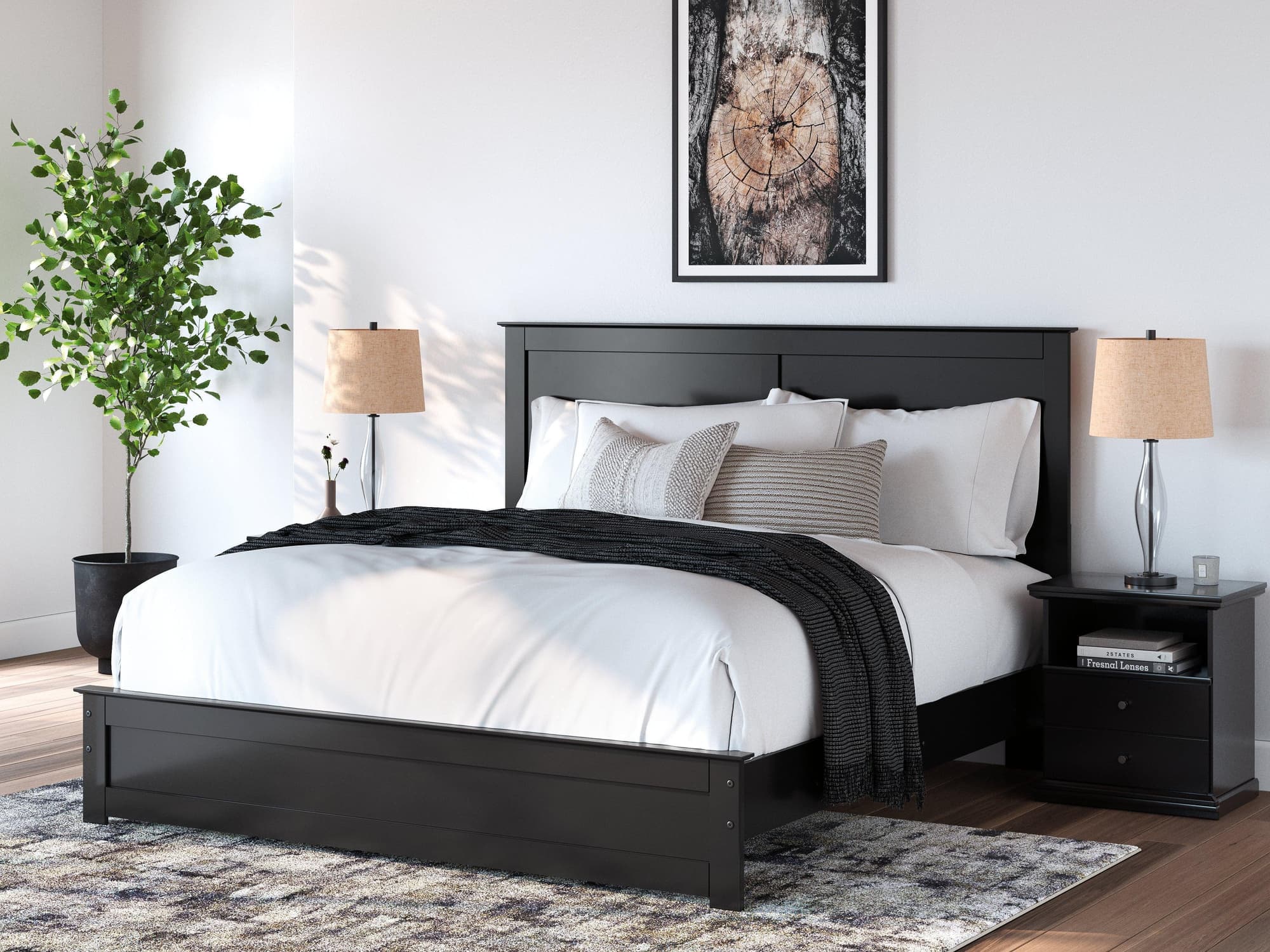 Maribel Black King Panel Bed - Image 1