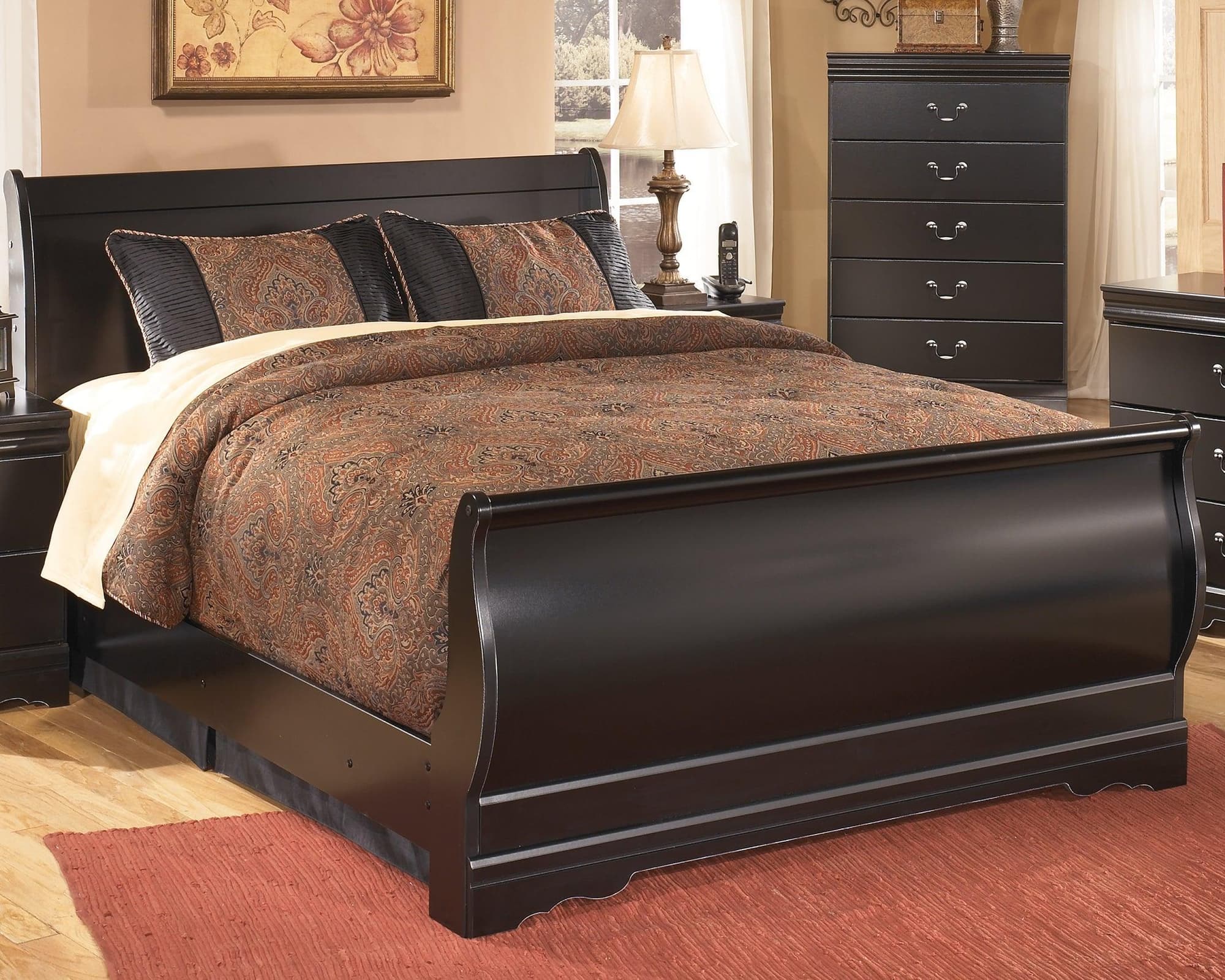 Huey Vineyard Black Full Sleigh Bed - Image 1