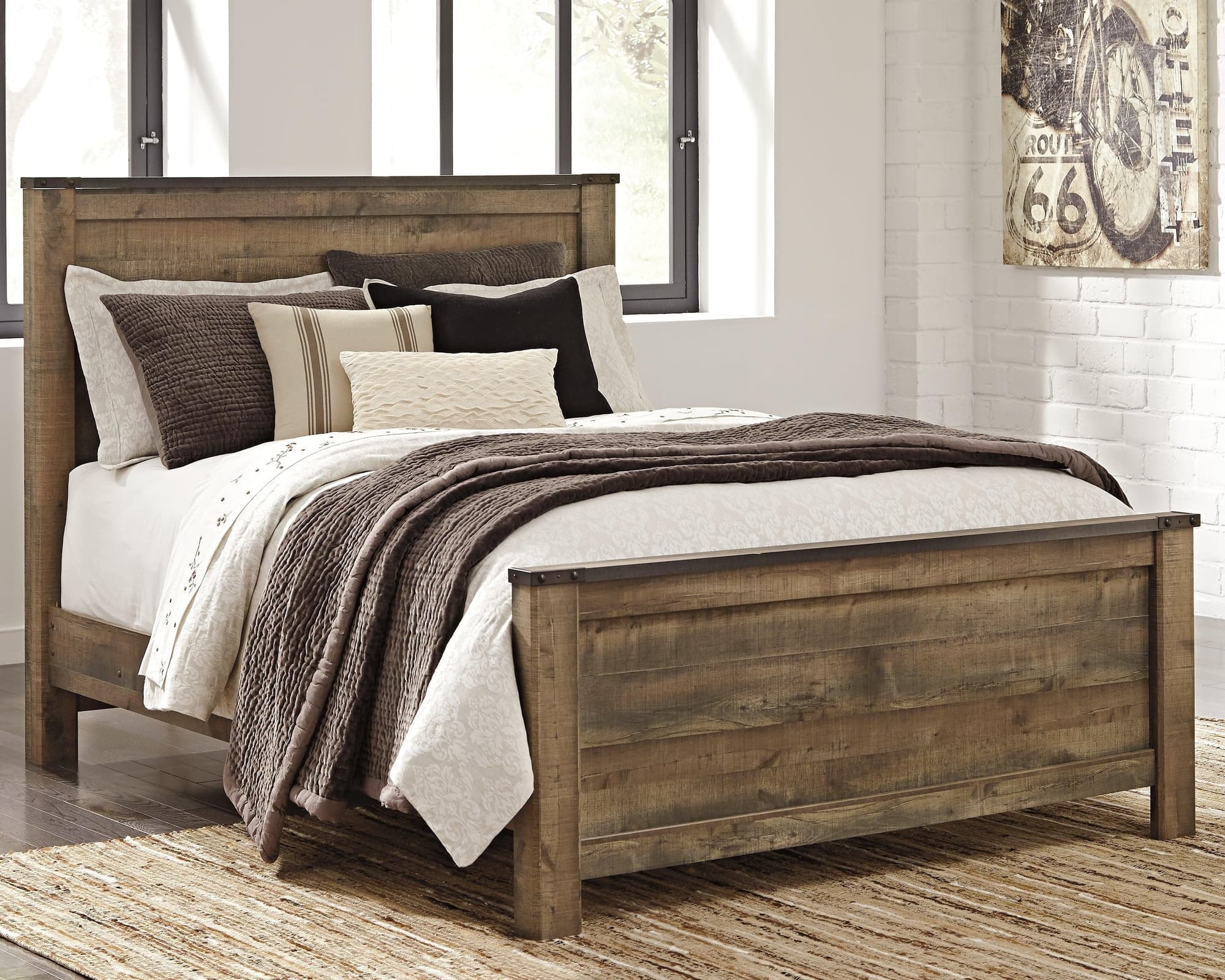 Trinell Brown Queen Panel Bed - Image 1