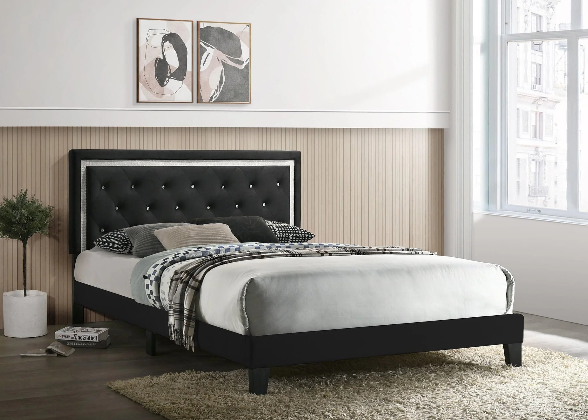 Passion Black Velvet Upholstered Tufted Platform Full Bed - Image 1