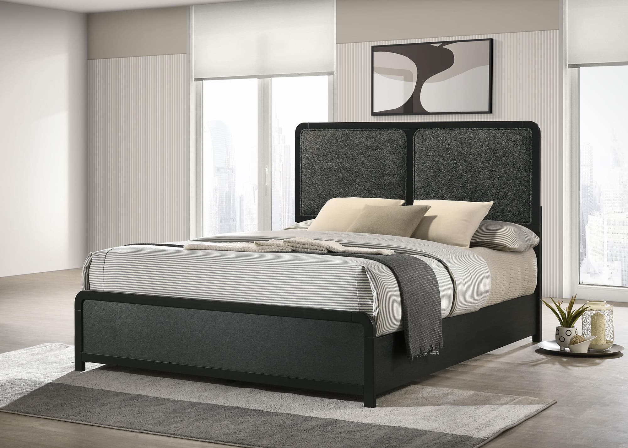 Cavelle 47-inch Upholstered Queen Bed Black - Image 1