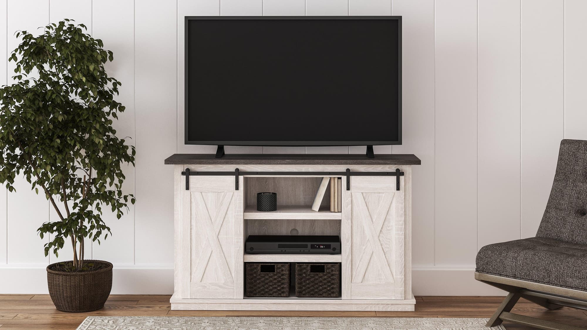 Dorrinson Two-Tone 54″ Tv Stand