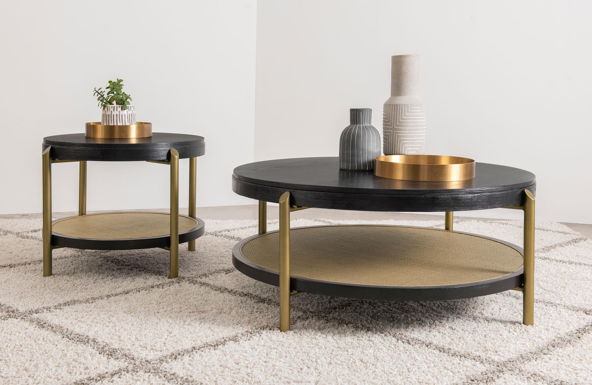Arini 2-piece Round Coffee and End Table Set Black - Image 1