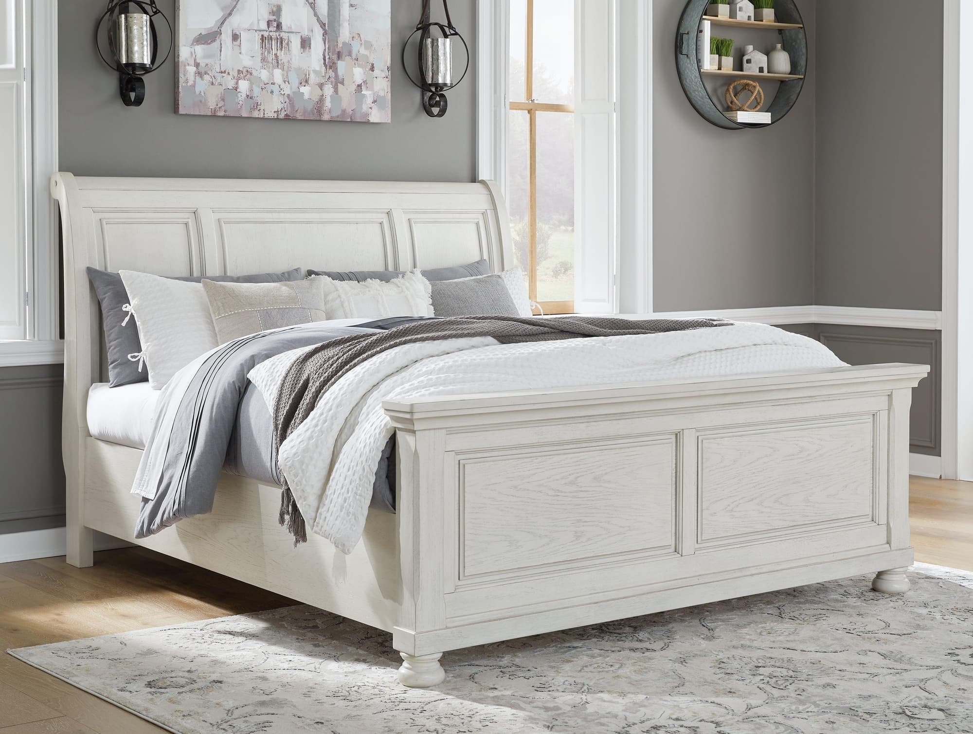 Robbinsdale Antique White Queen Sleigh Bed - Image 1