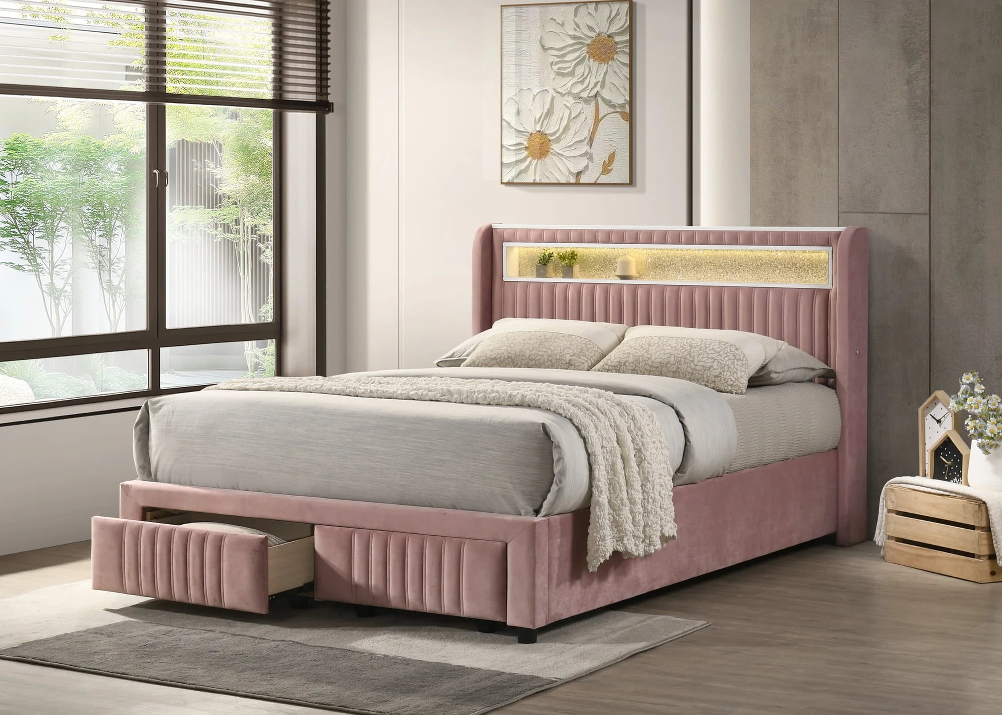 Cupid Pink Platform Full Bed