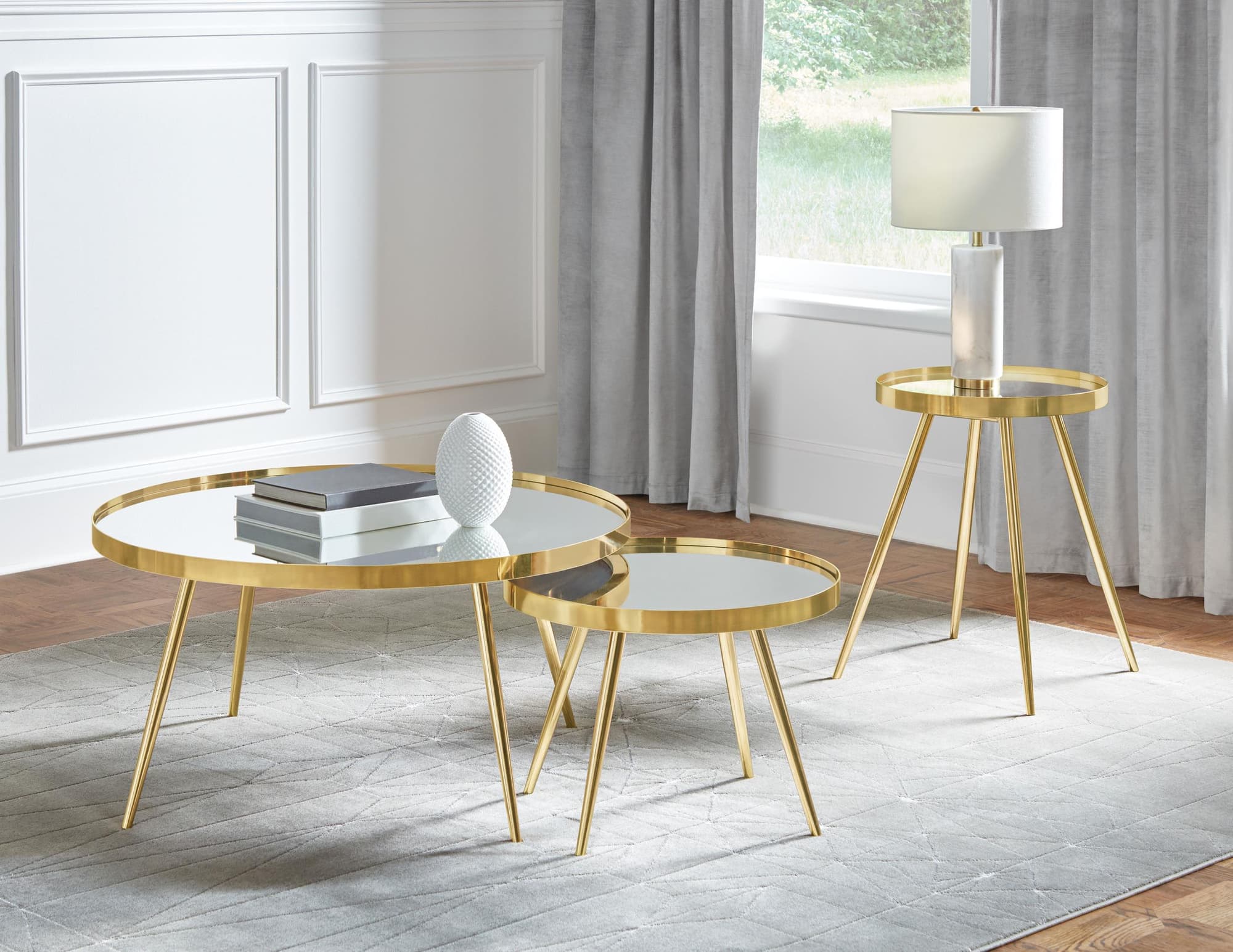 Kaelyn 3-piece Round Coffee and End Table Set Gold - Image 1
