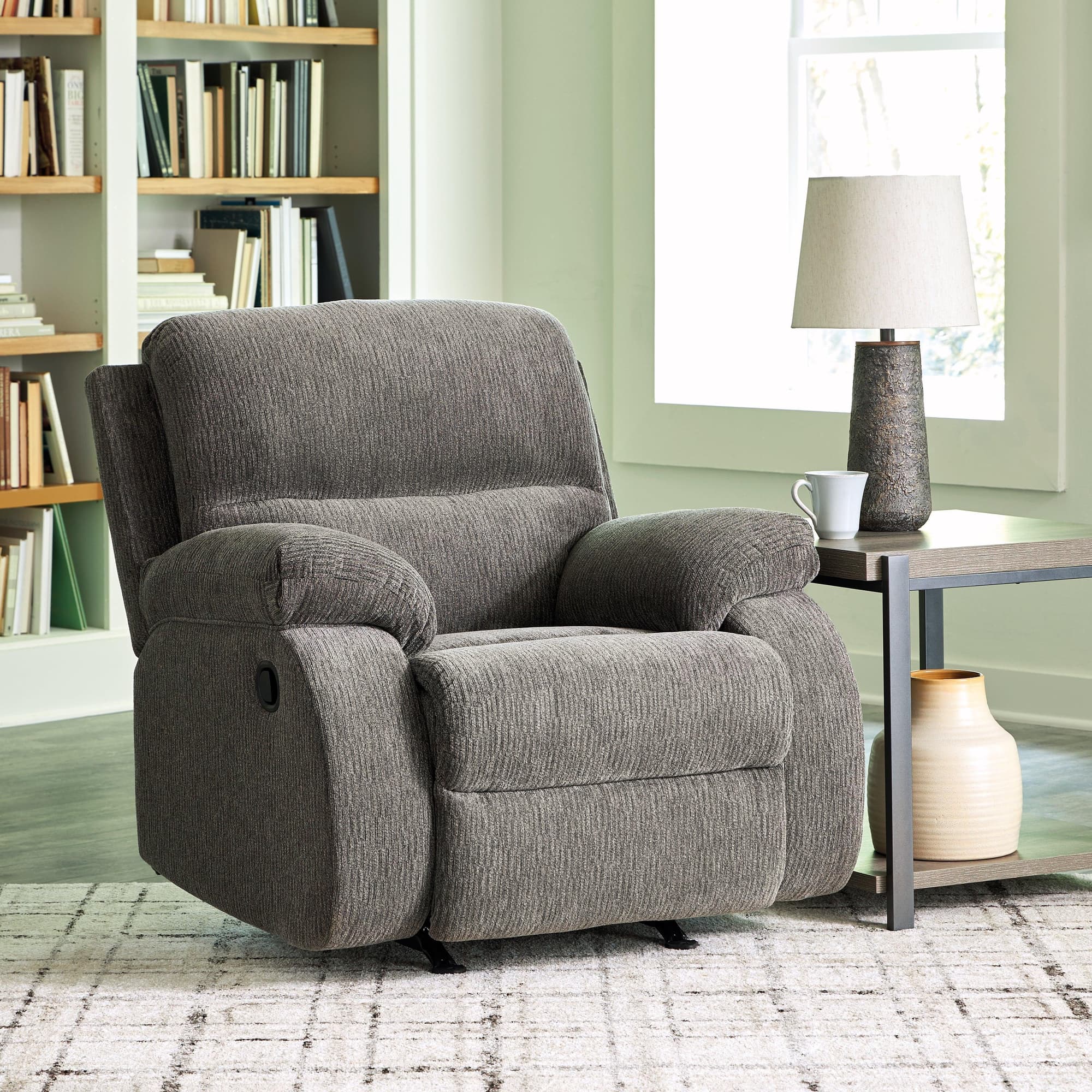 Scranto Brindle Microfiber Recliner - Image 1