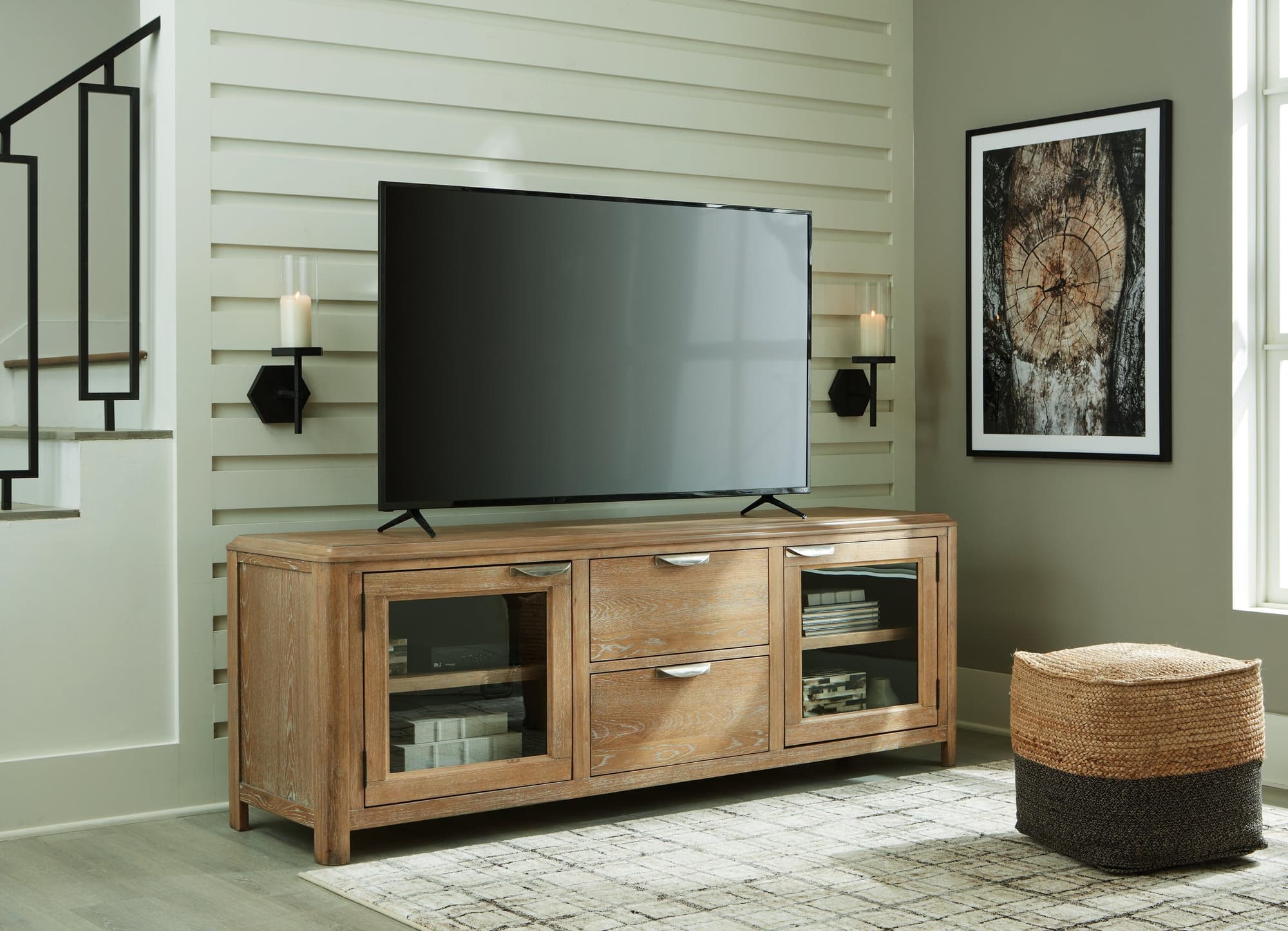 Rencott Light Brown 80″ Tv Stand