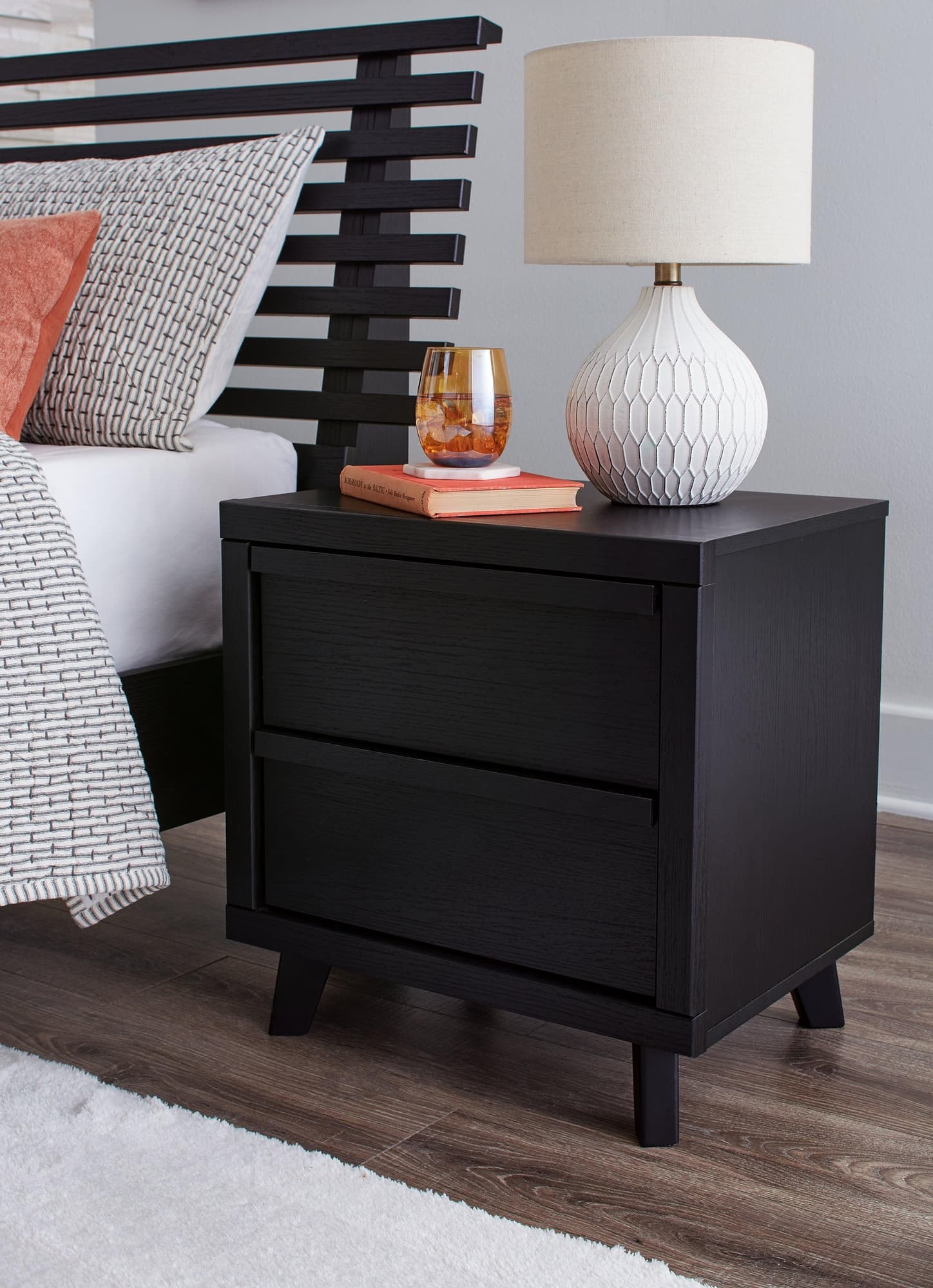 Danziar Black Nightstand - Image 1