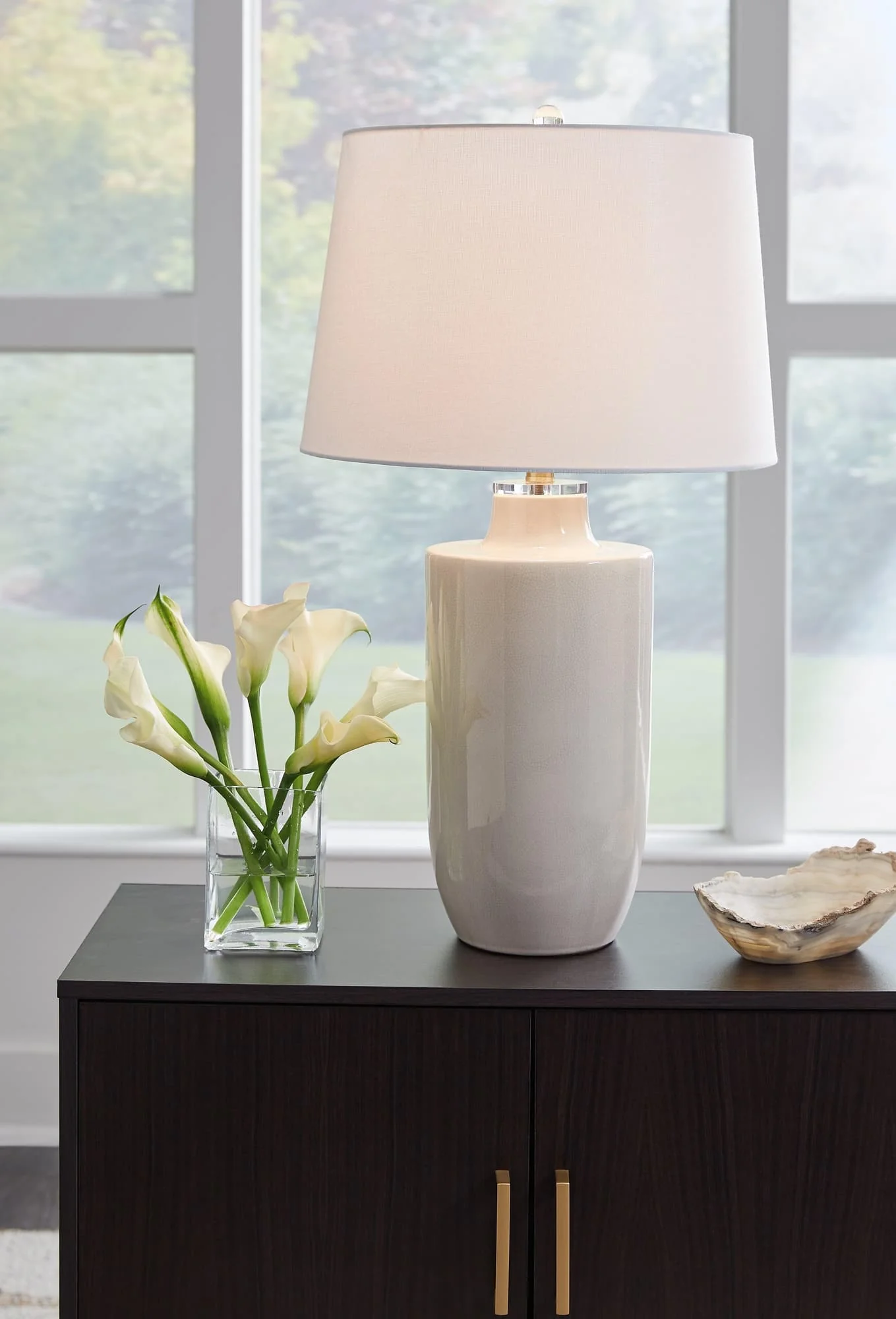 Cylener Off White Table Lamp