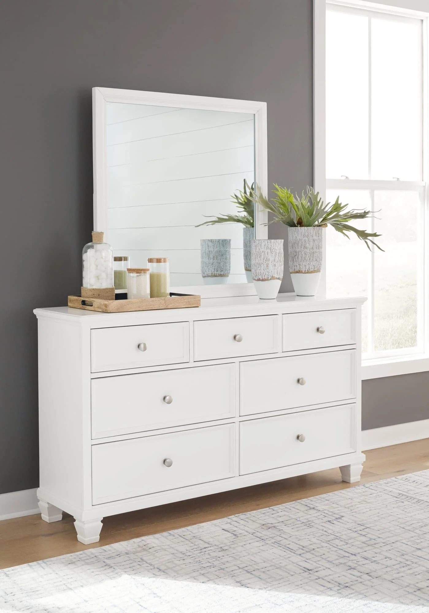 Fortman White Dresser And Mirror - Image 1