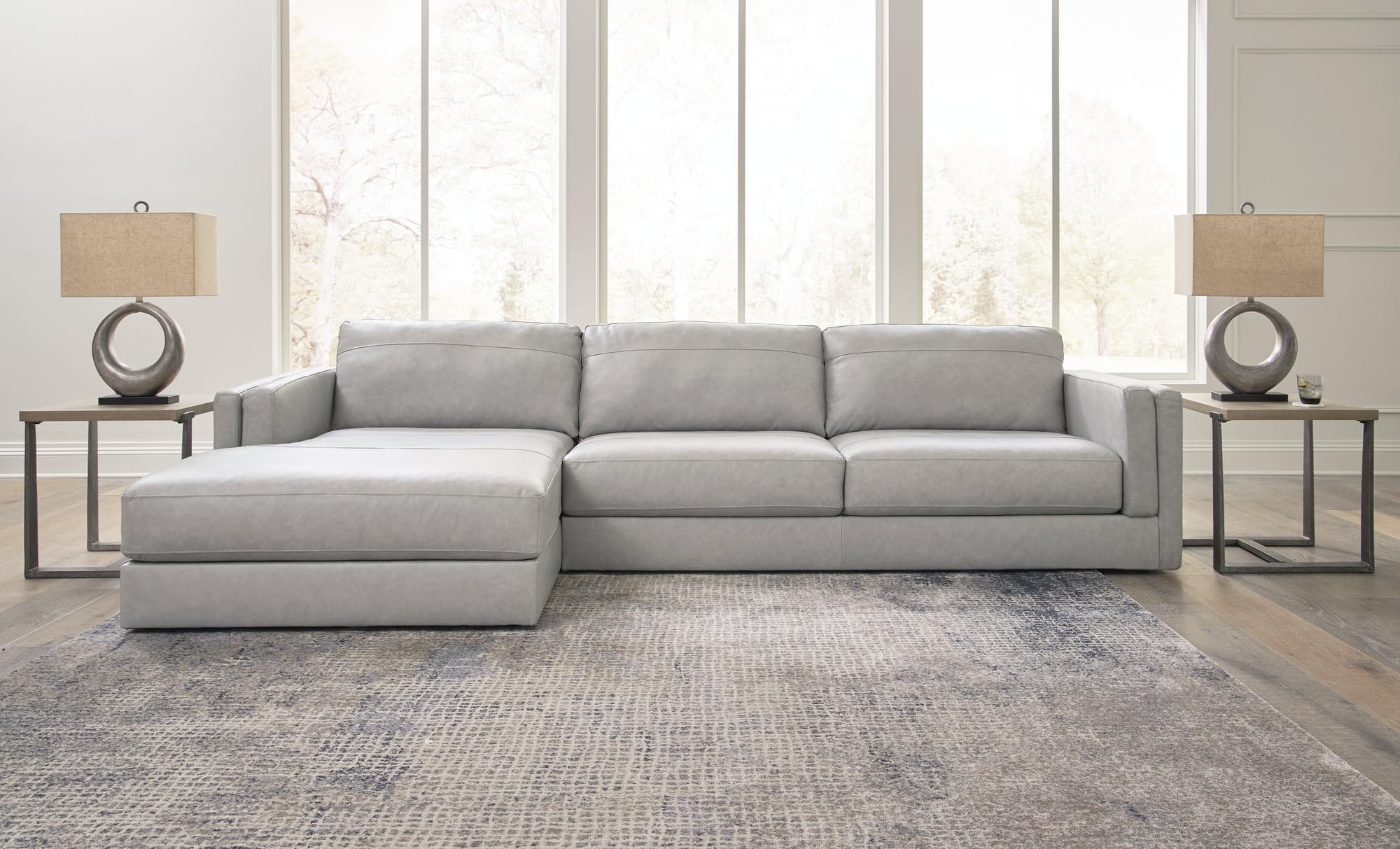 Amiata Glacier 2-Piece Sectional With Ottoman
