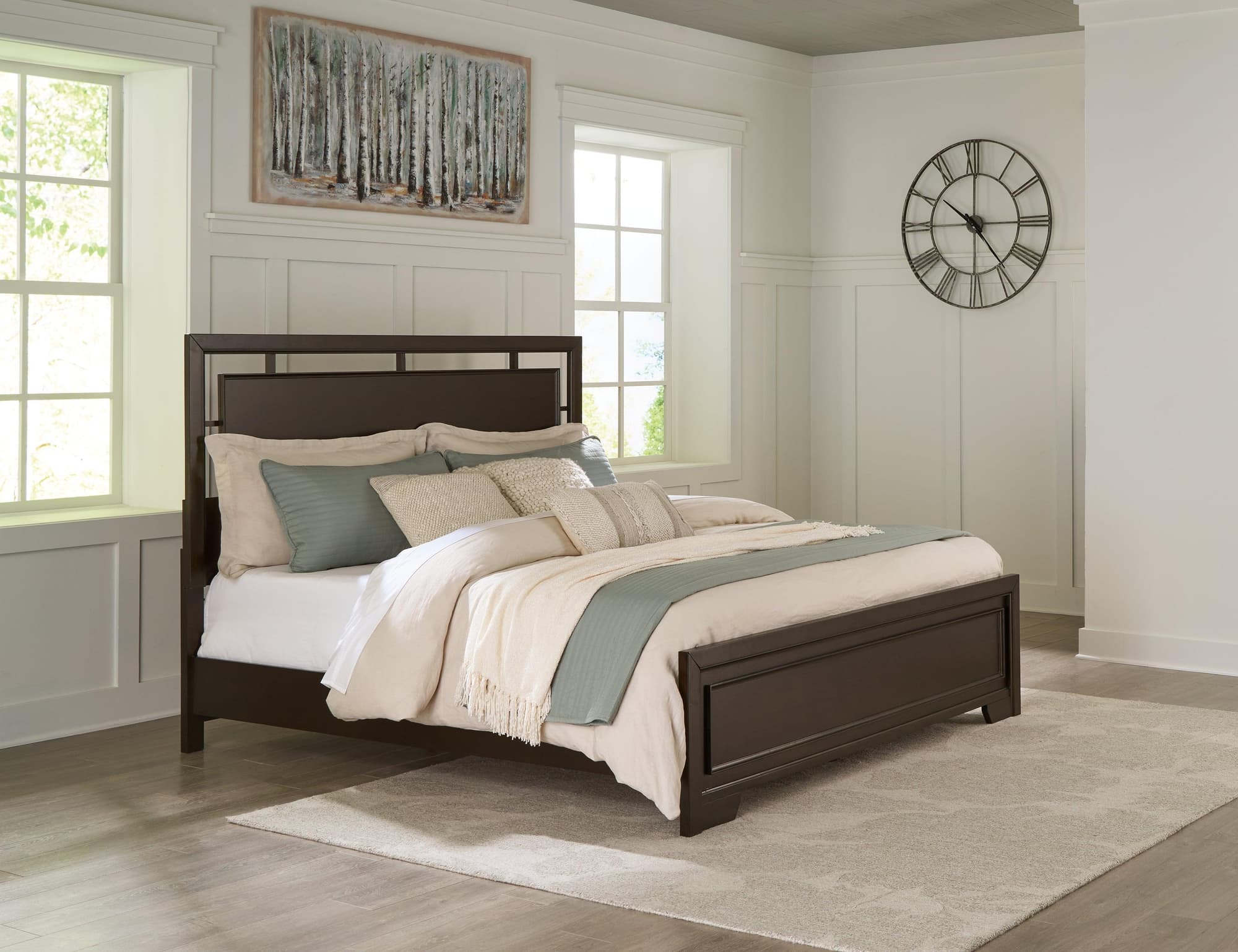 Covetown Dark Brown King Panel Bed - Image 1