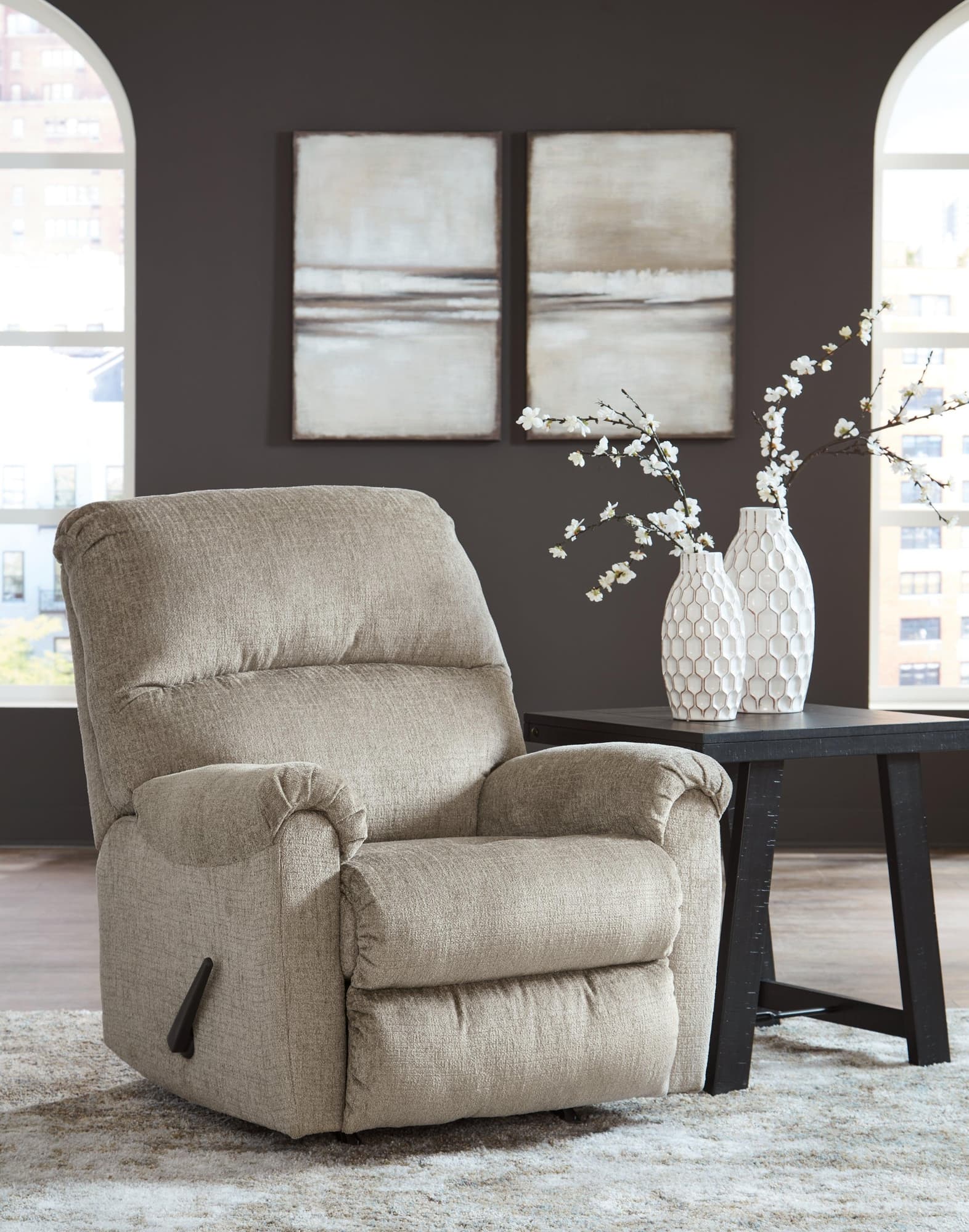 Stonemeade Taupe Chenille Recliner - Image 1