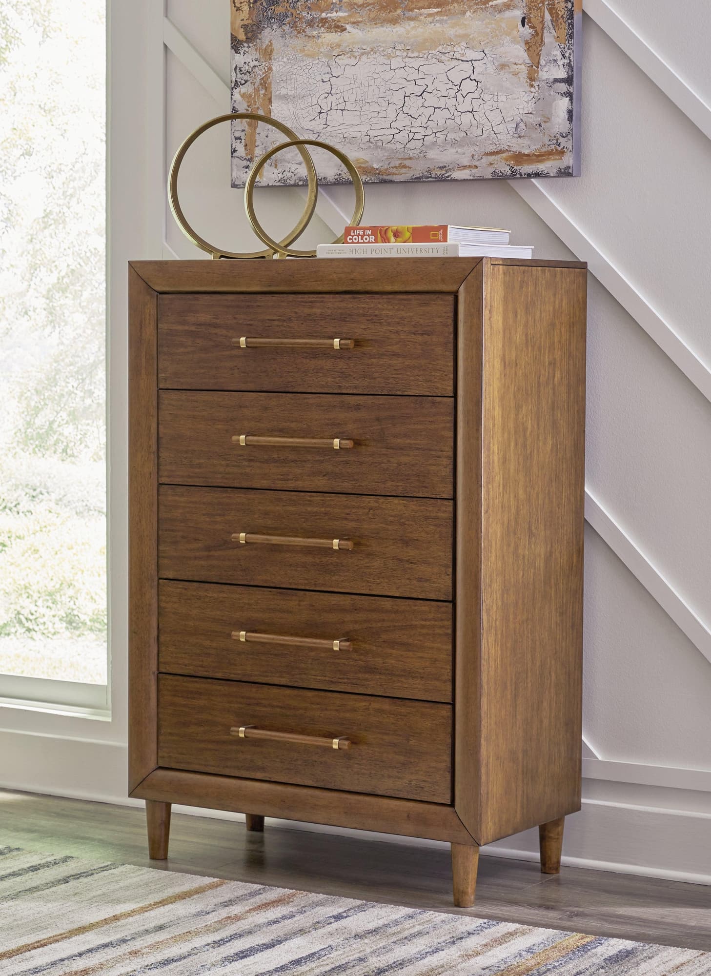 Lyncott Brown Chest Of Drawers - Image 1
