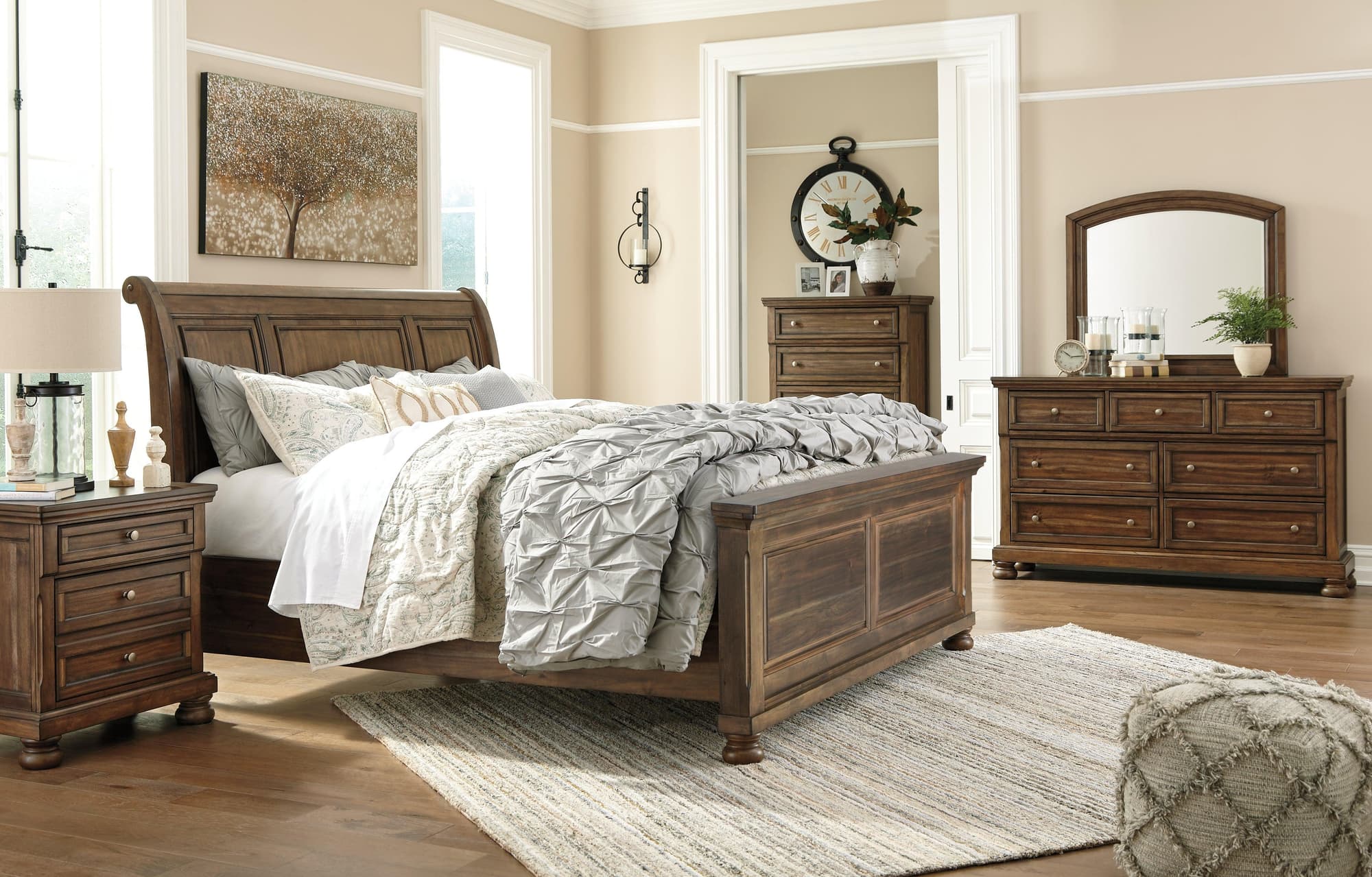 Flynnter Medium Brown Panel 2 Storage Bedroom Set - Image 1