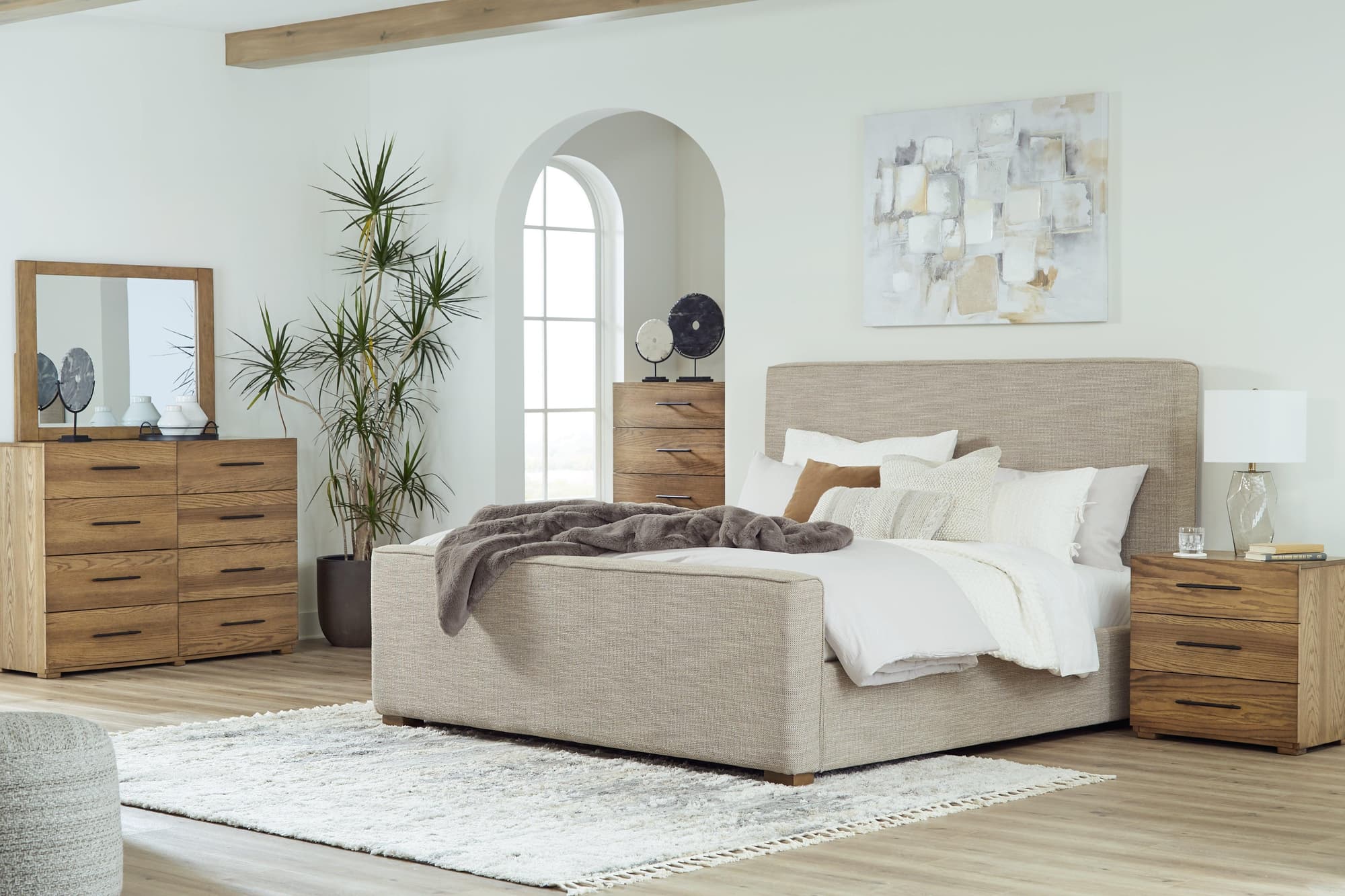 Dakmore Brown Upholstered Panel Bedroom Set - Image 1