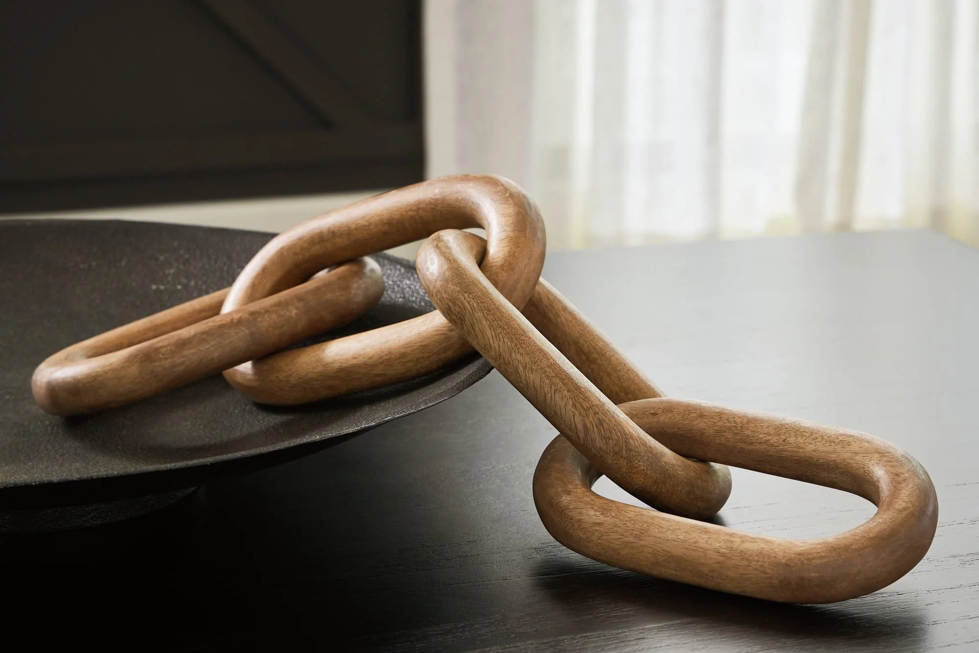 Mardelby Brown Sculpture - Image 1