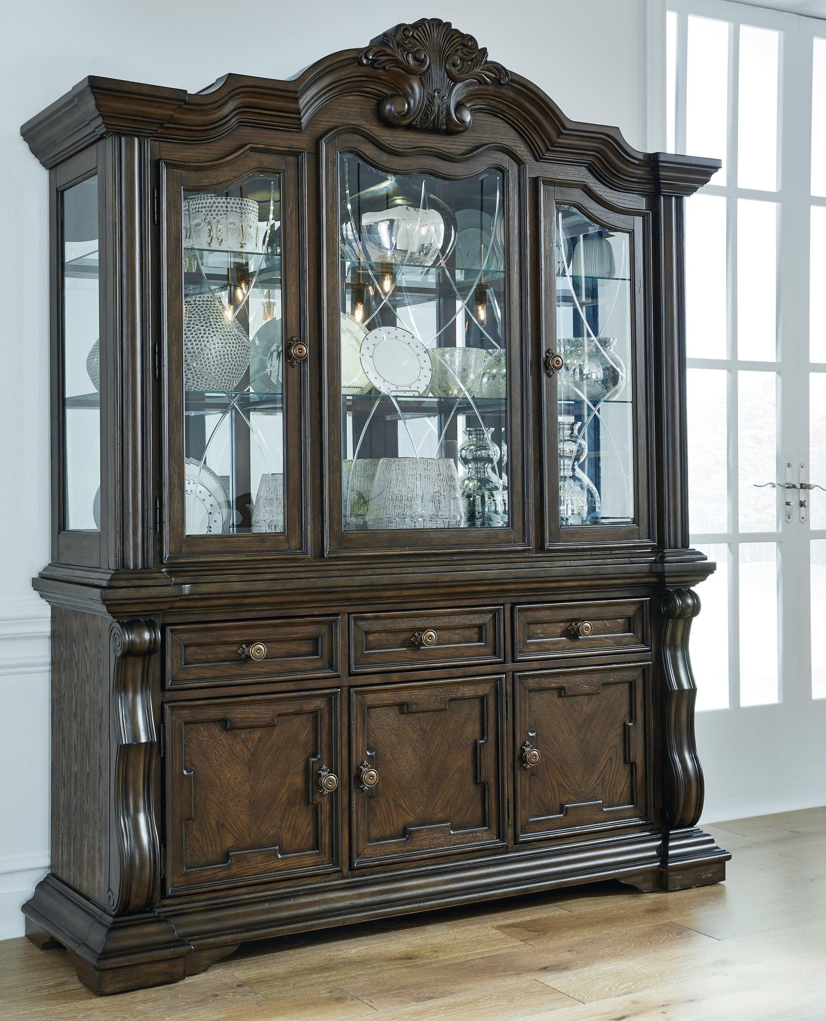 Maylee Dark Brown Dining Buffet And Hutch