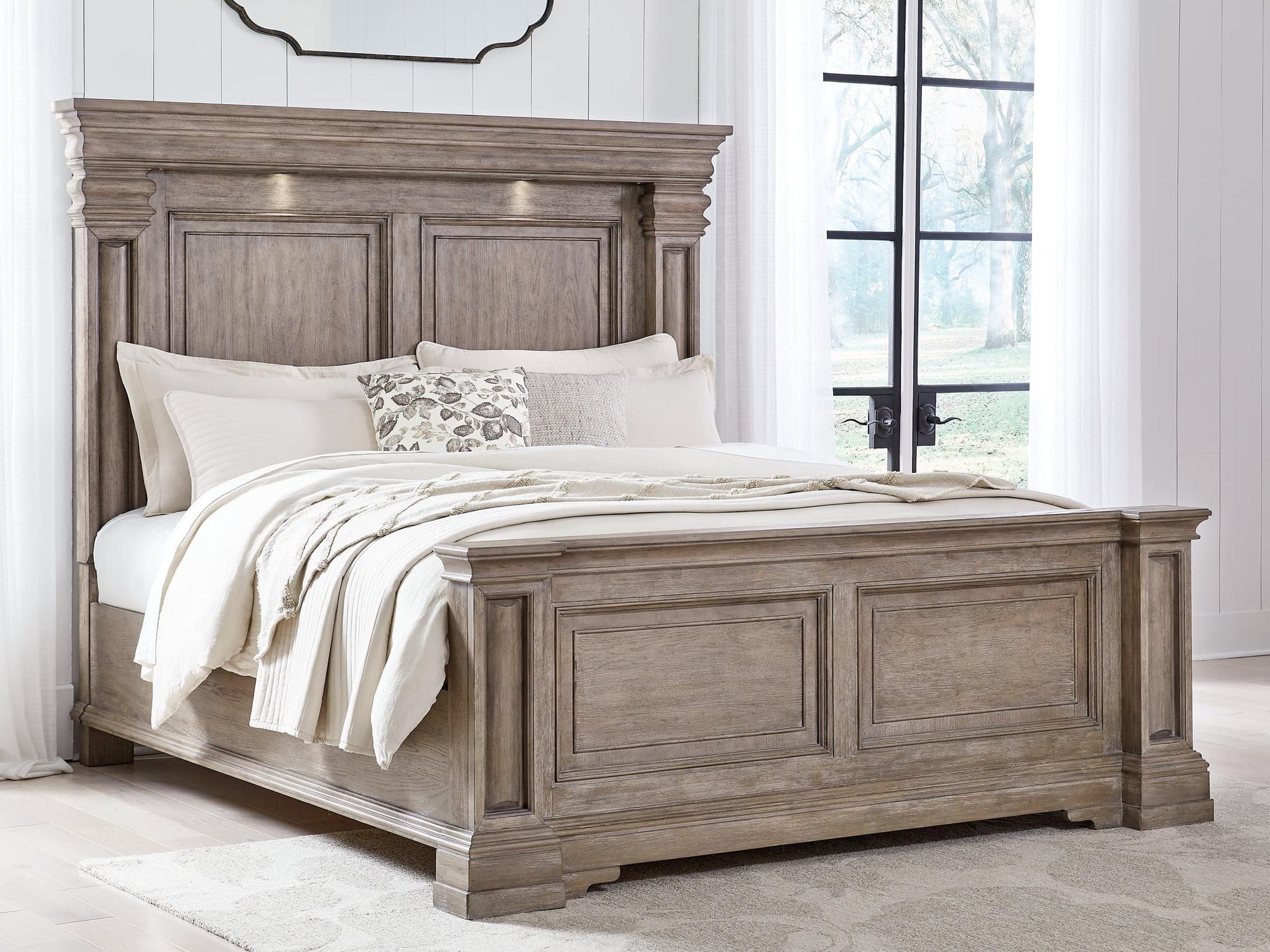 Blairhurst Light Grayish Brown Queen Panel Bed - Image 1