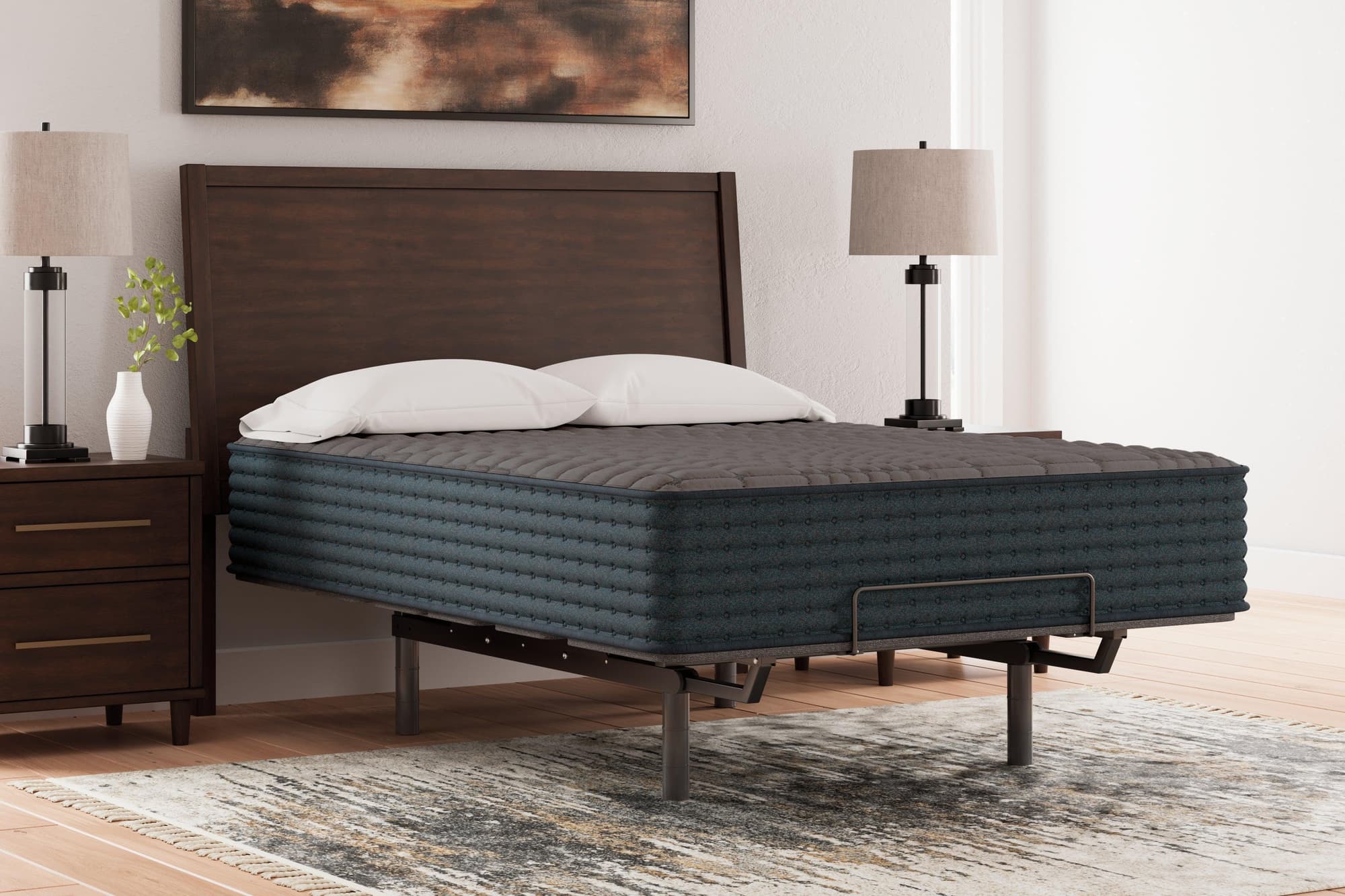 Gray 1200 Hybrid Gray Queen Mattress - Image 1