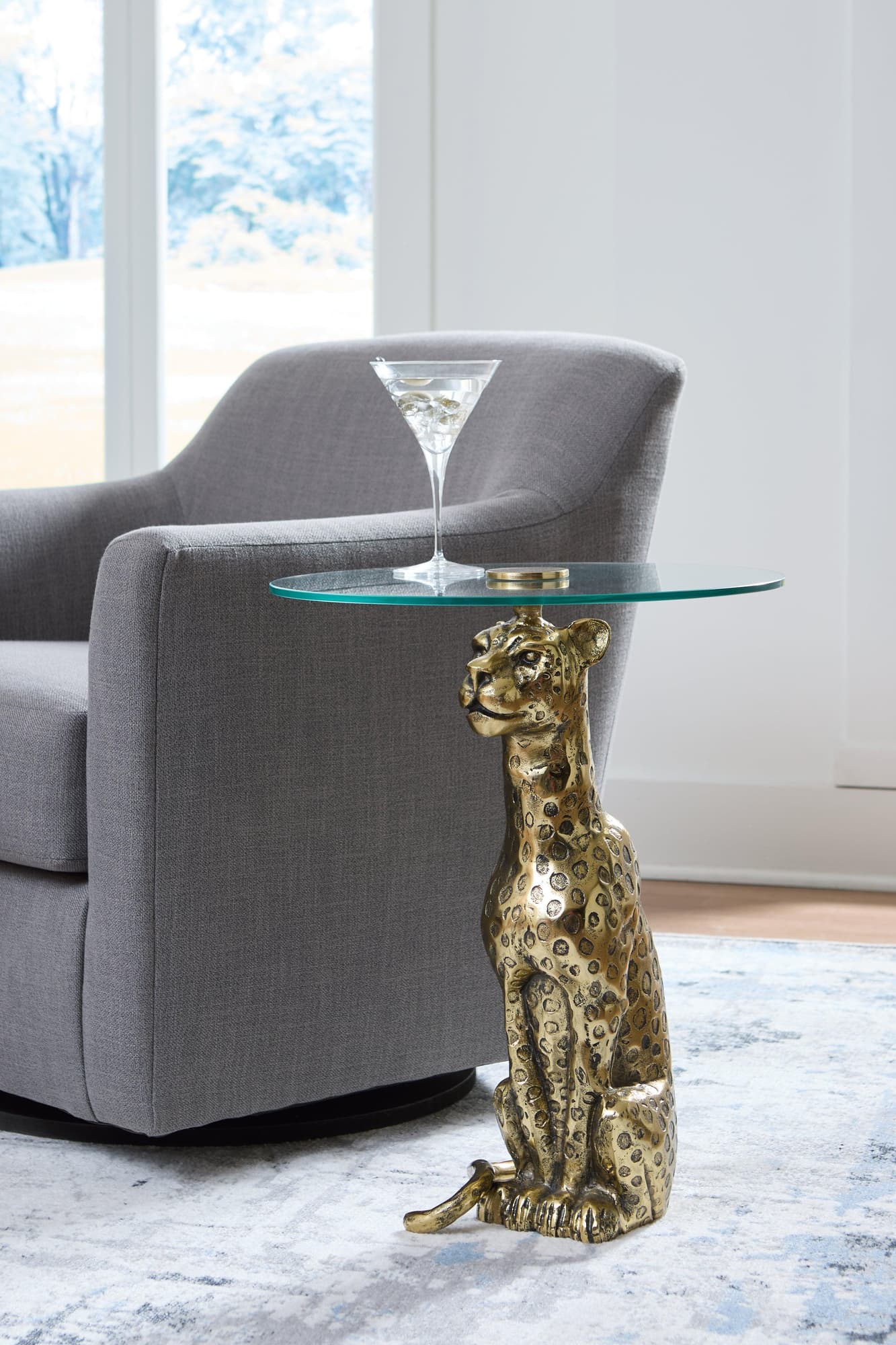 Vallain Antique Gold Finish Accent Table - Image 1