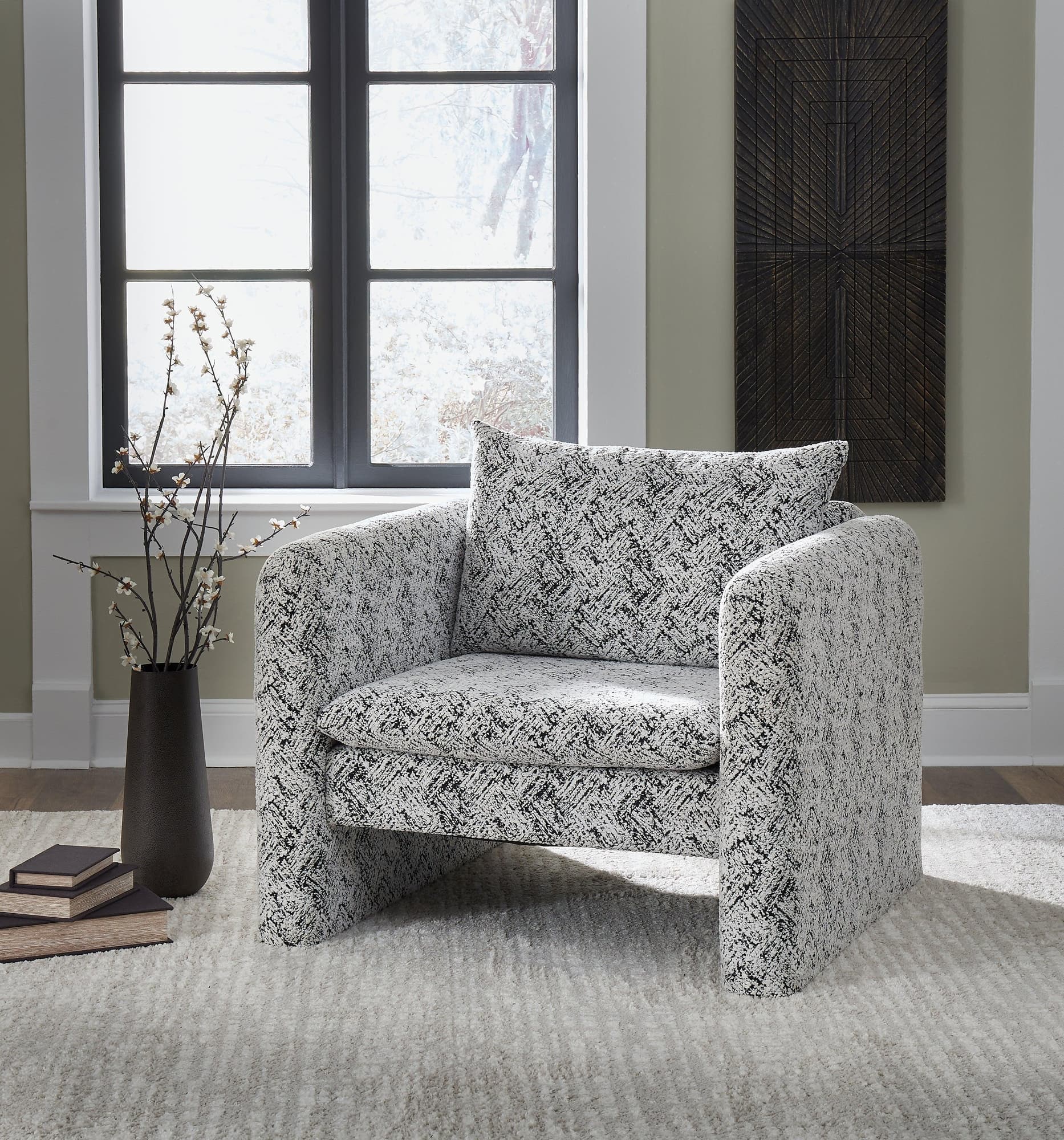 Kenbell Black/White Accent Chair - Image 1