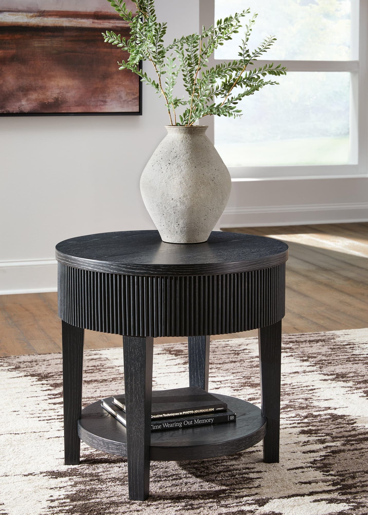 Marstream Black End Table - Image 1