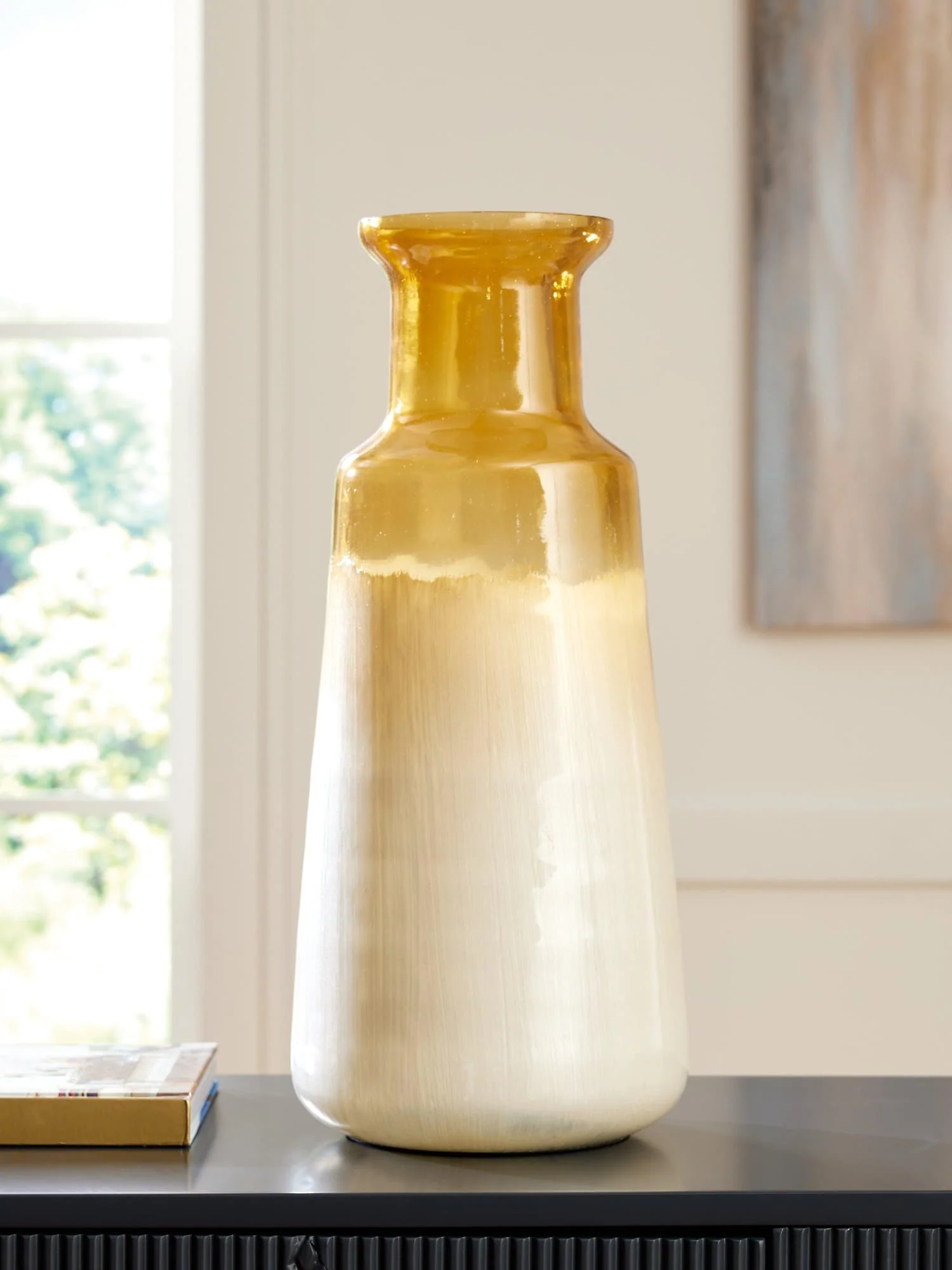 Wynburg White/Amber Vase - Image 1