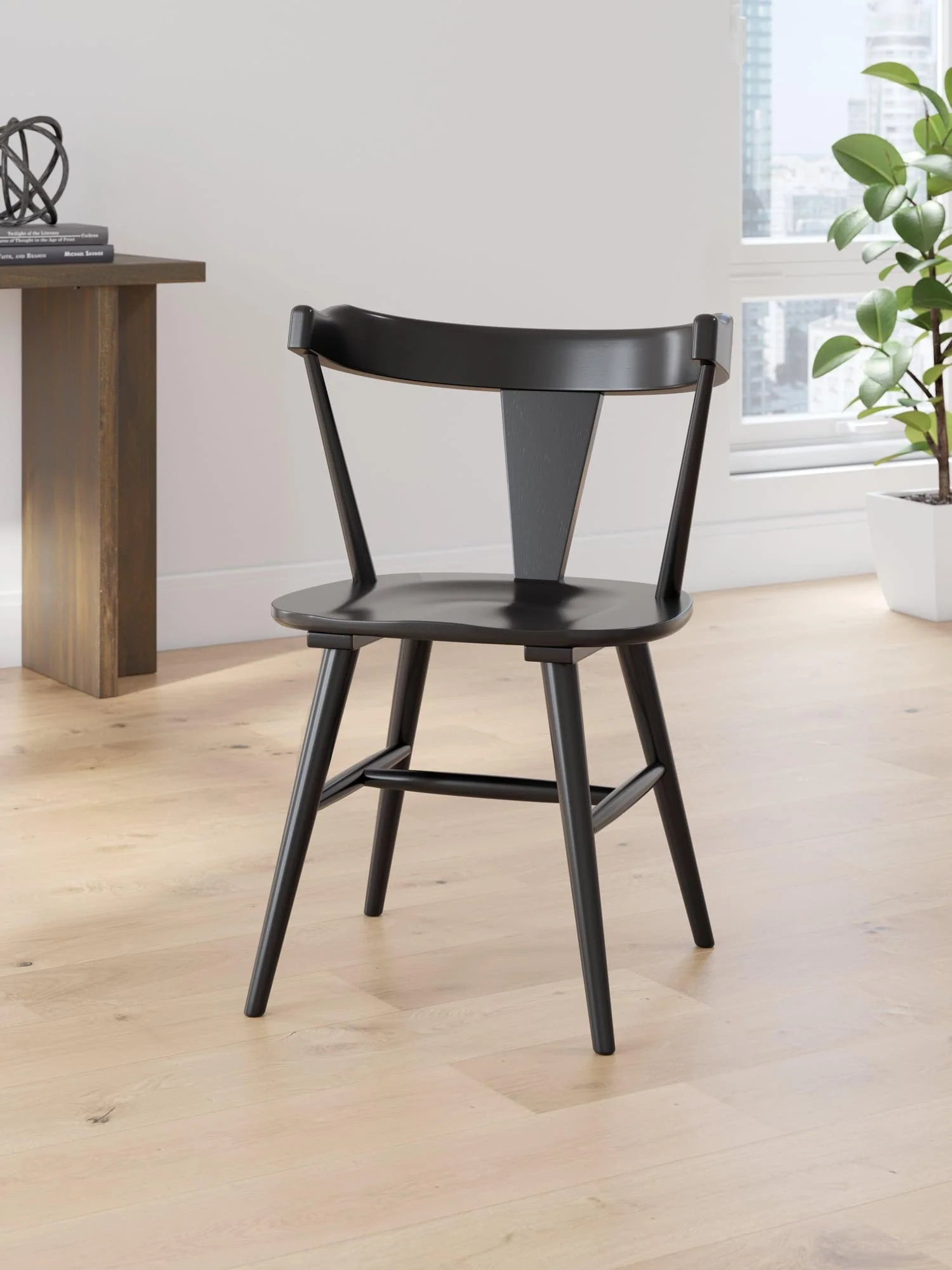 Gretlynn Black Dining Chair - Image 1