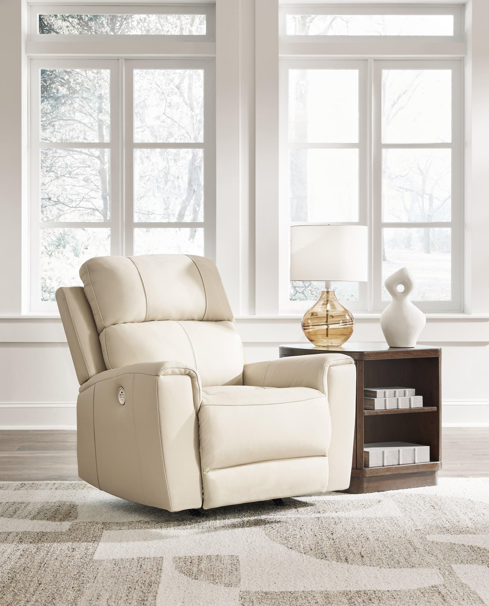 Dahlmoore Almond Leather Power Recliner - Image 1
