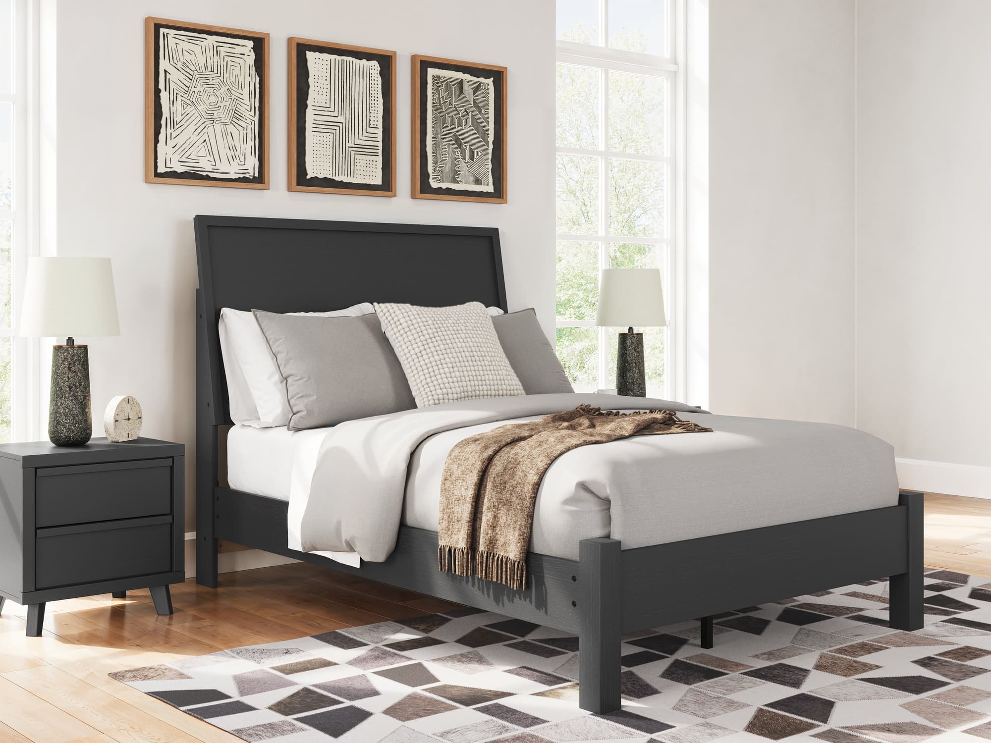 Danziar Black Full Panel Bed - Image 1
