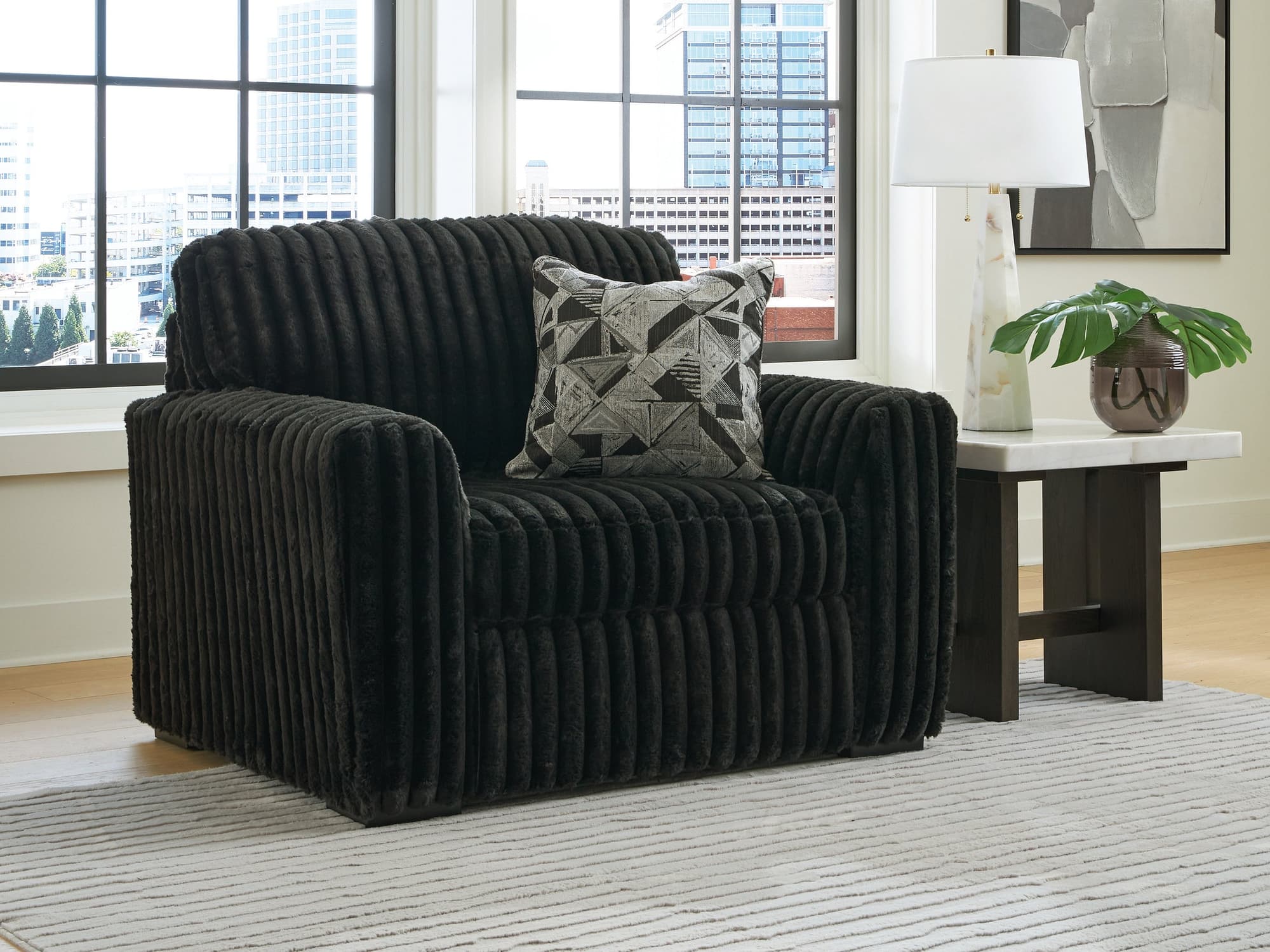 Midnight-Madness Onyx Velvet Oversized Chair - Image 1