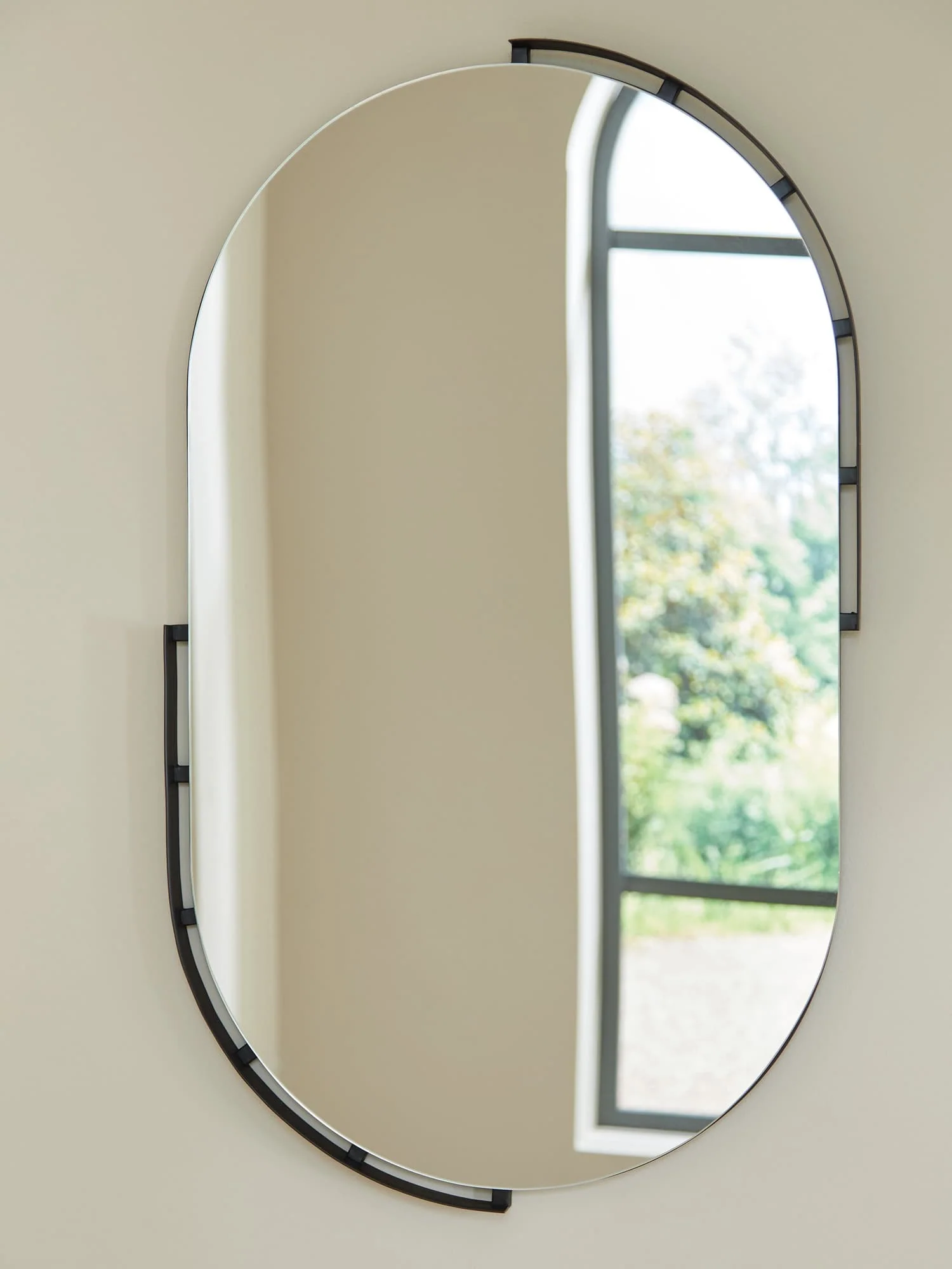Valkings Black Accent Mirror - Image 1