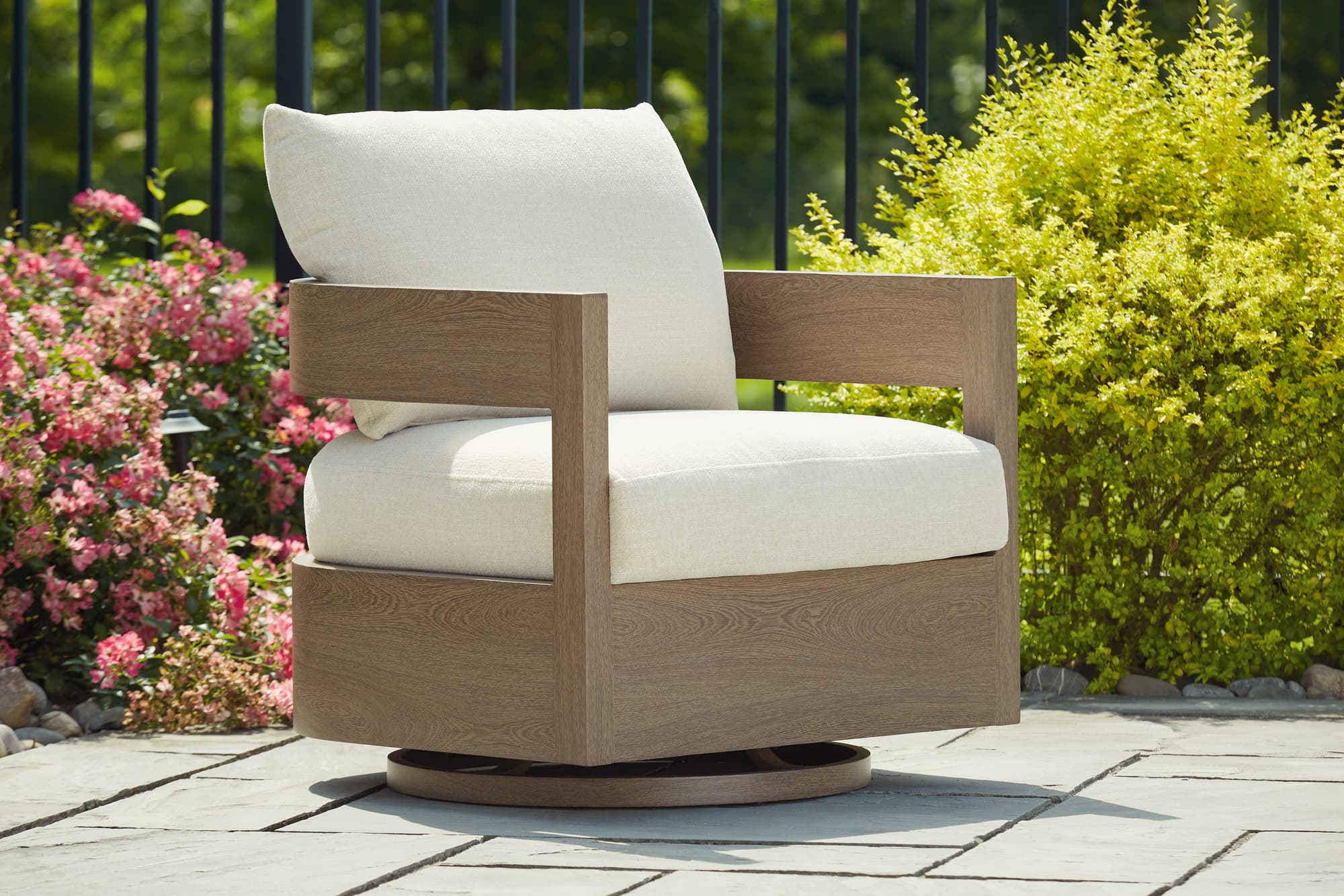 Serene Dark Brown/White Bay Outdoor Sofa and 2 Chairs with Coffee Table - Image 1