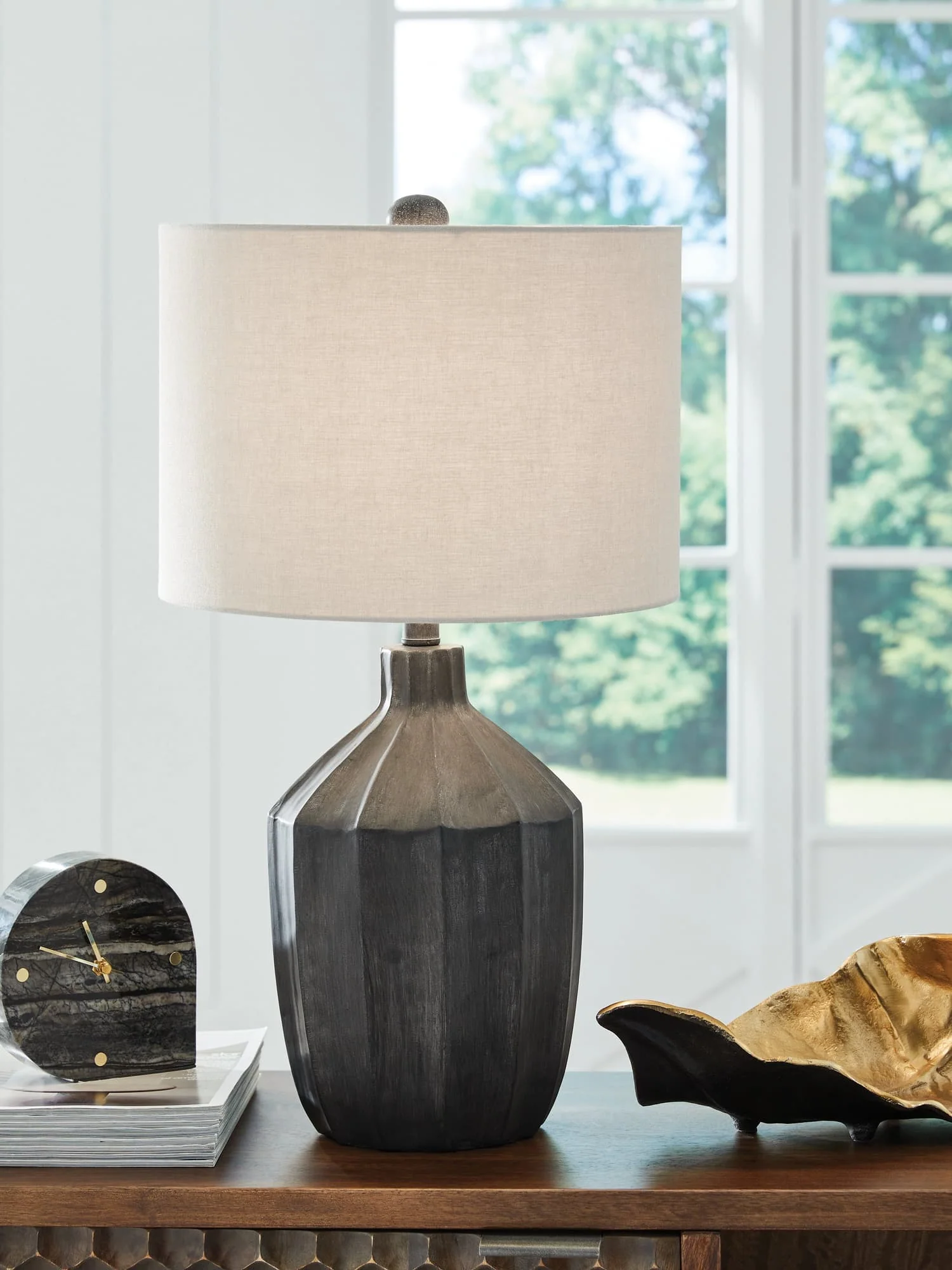 Jilton Black Table Lamp - Image 1