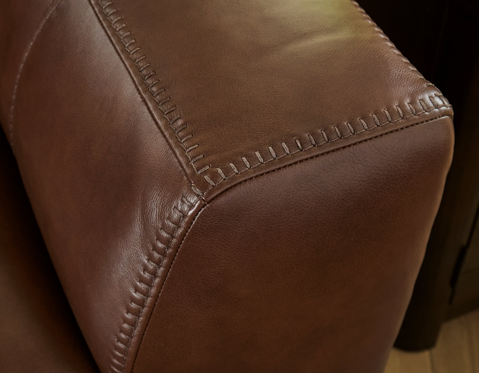 Brogliano Canyon Sofa and Loveseat