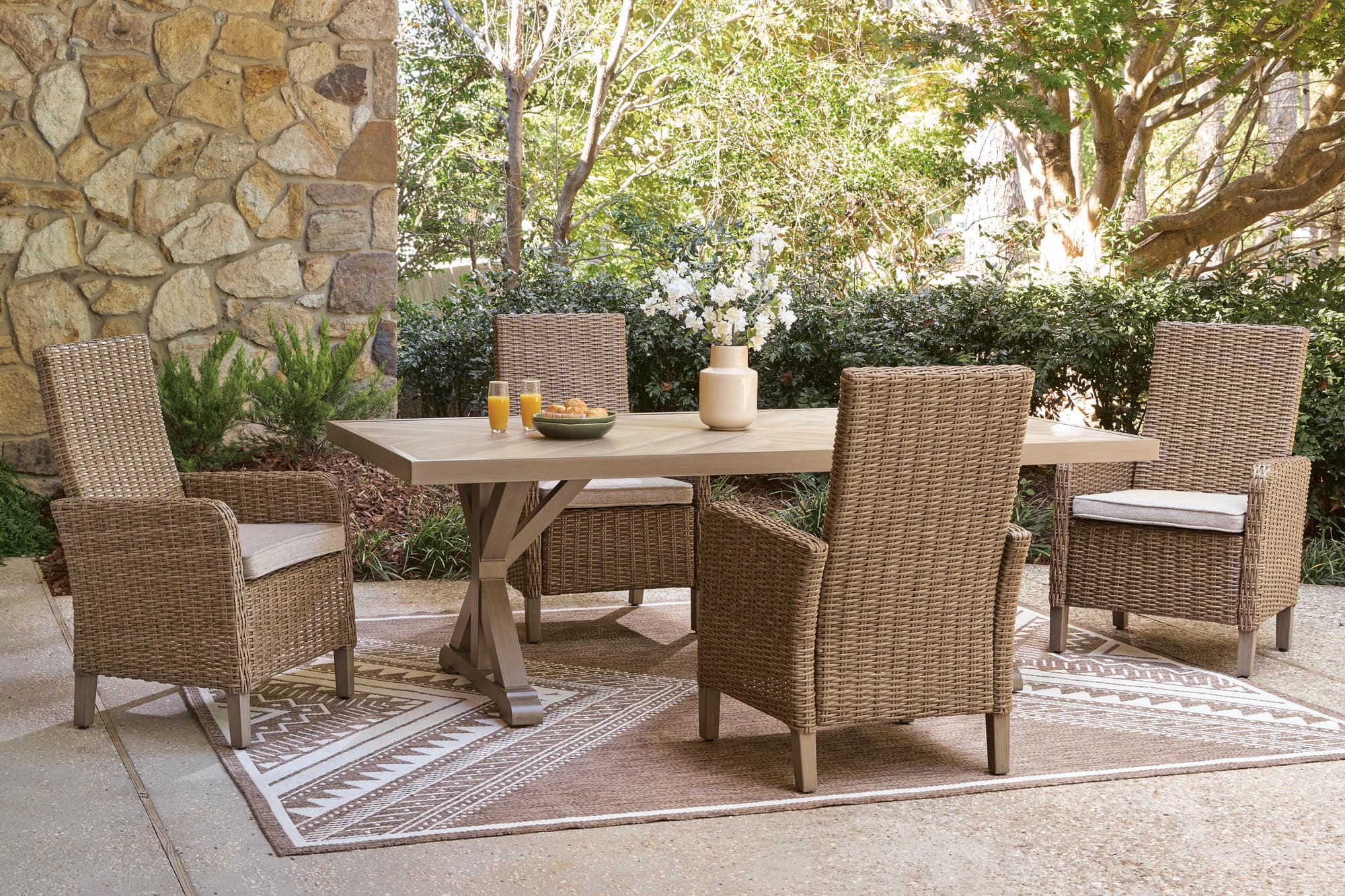 Laguna Beige Heights Outdoor Dining Table and 4 Chairs