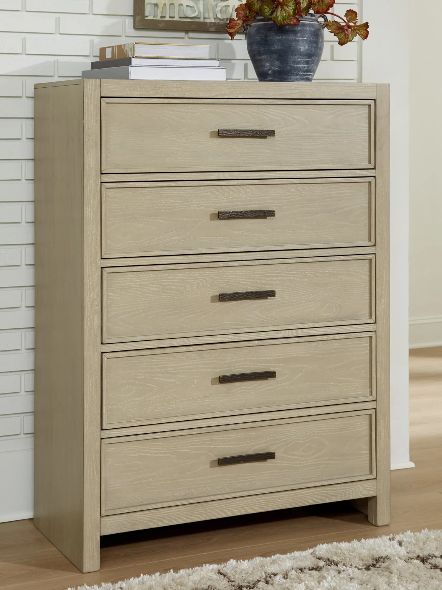 Calmoro Gray Chest of Drawers - Image 1