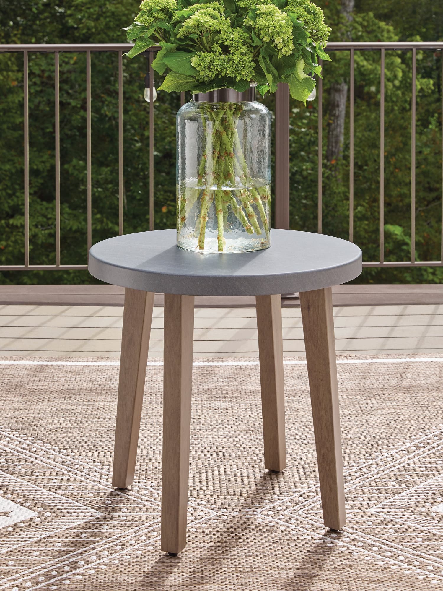 Harmony Headlands Natural/Gray Outdoor End Table