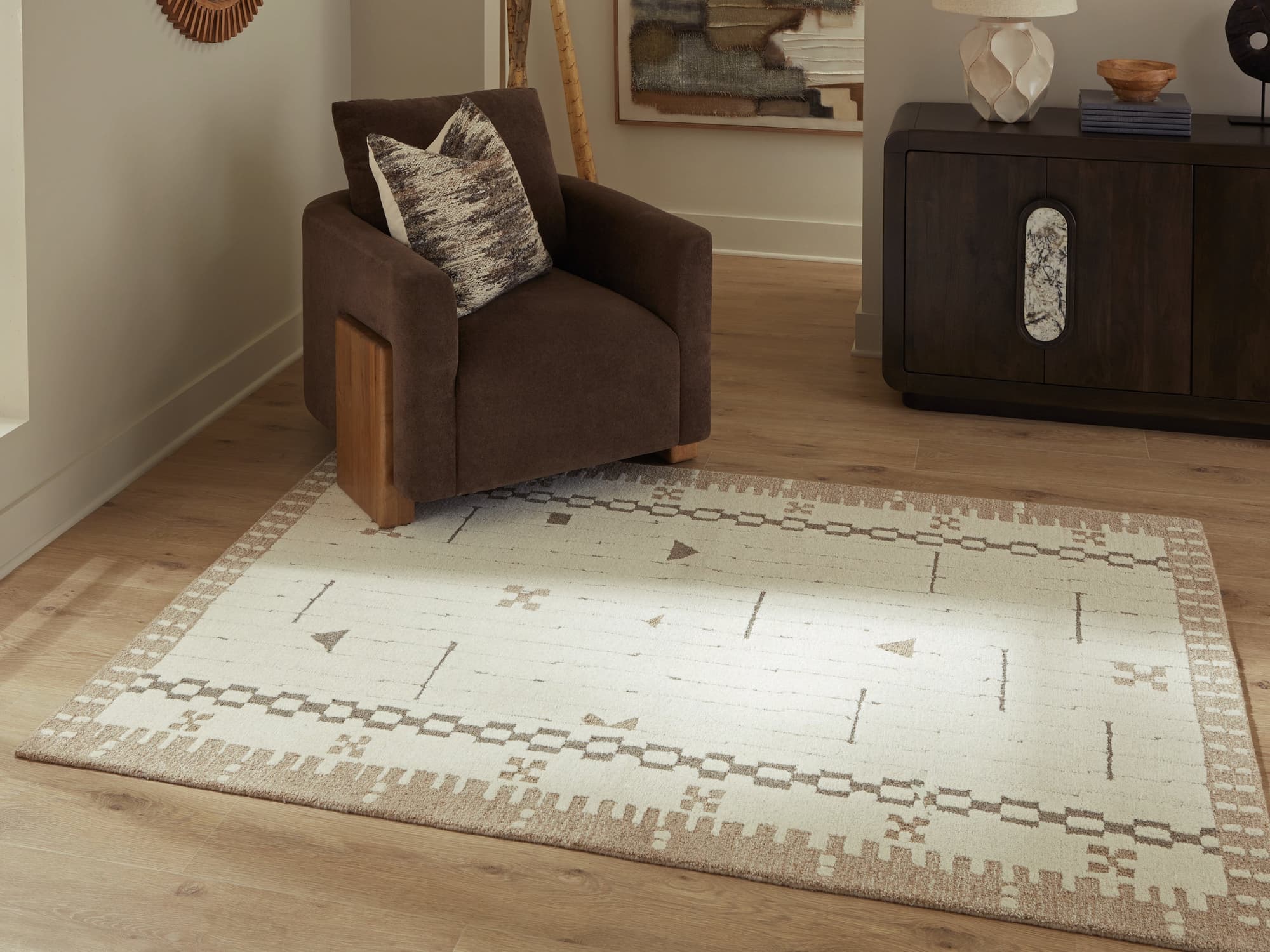 Dot Cream/Brown/Taupe 5′ x 7′ Area Rug