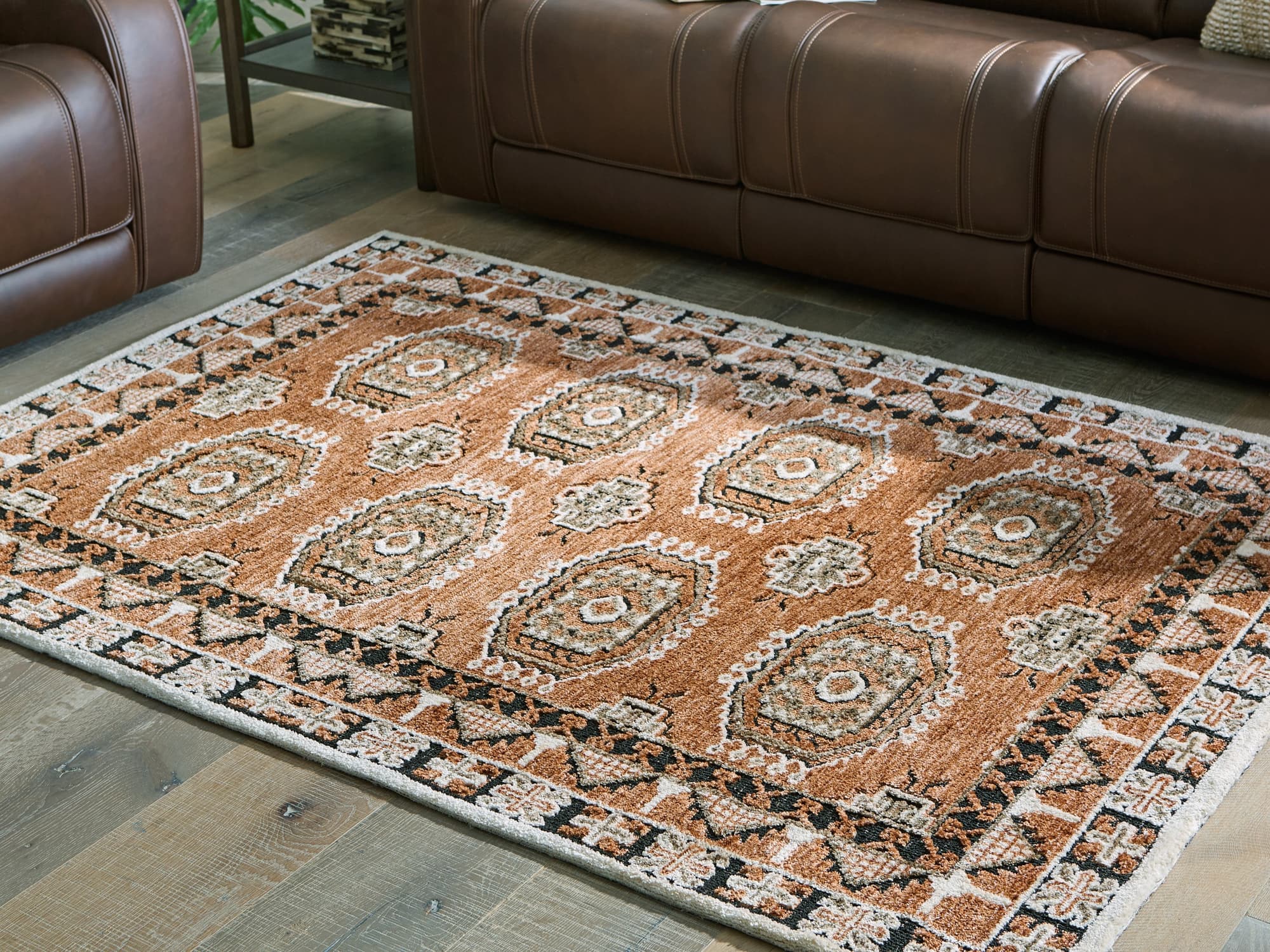 Qaabiz Sienna/Ivory/Black 5′ x 7′ Area Rug